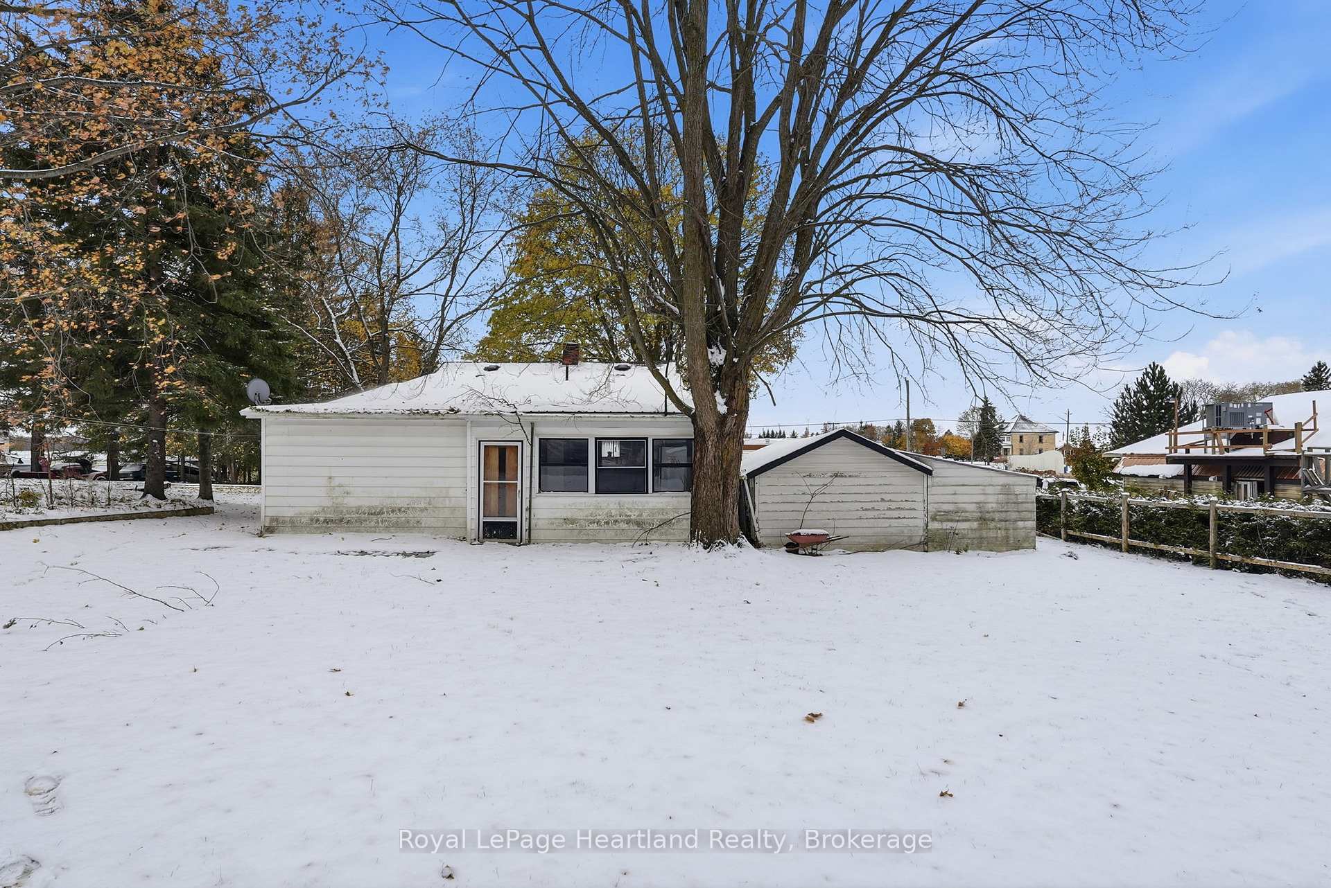 Photo 29 of 15 Wilson Street, Minto — HOMEH