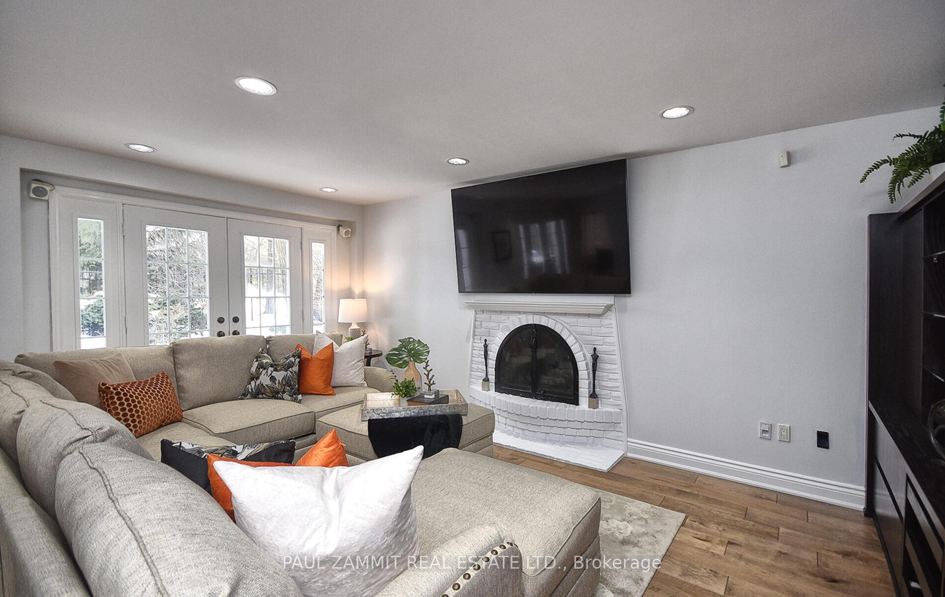 Photo 5 of 175 Bayview Fairways Drive, Markham, Bayview Fairway-Bayview Country Club Estates — HOMEH