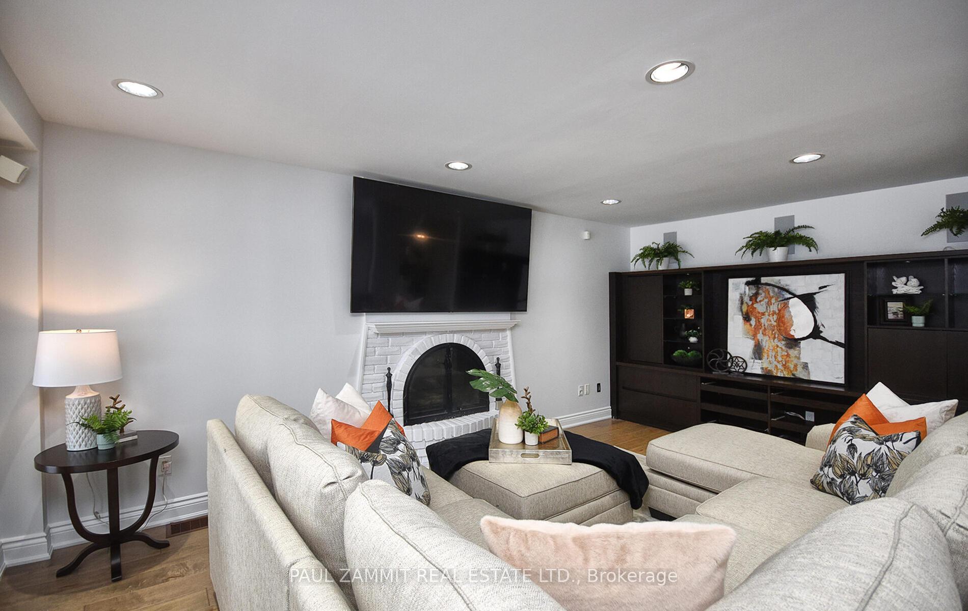 Photo 7 of 175 Bayview Fairways Drive, Markham, Bayview Fairway-Bayview Country Club Estates — HOMEH