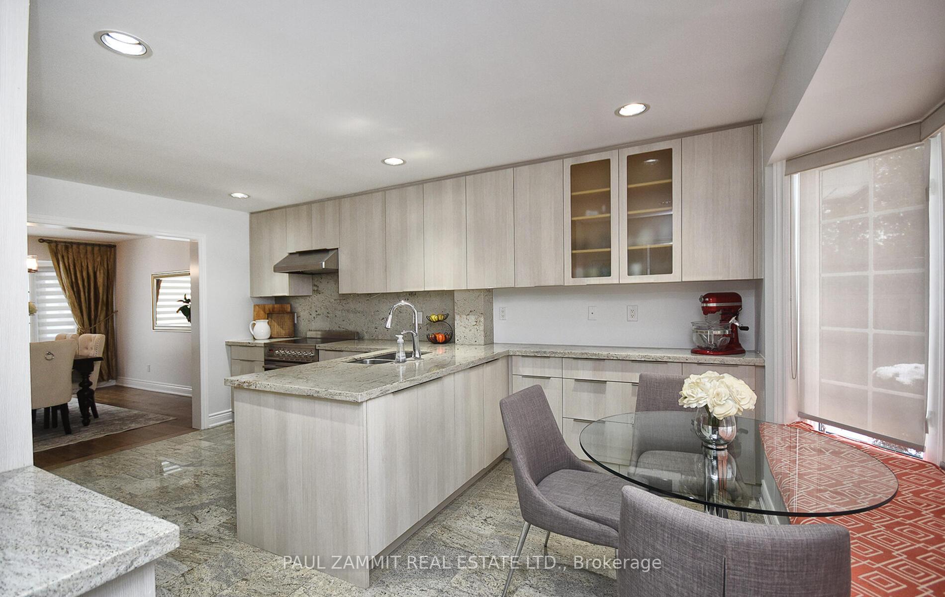 Photo 9 of 175 Bayview Fairways Drive, Markham, Bayview Fairway-Bayview Country Club Estates — HOMEH