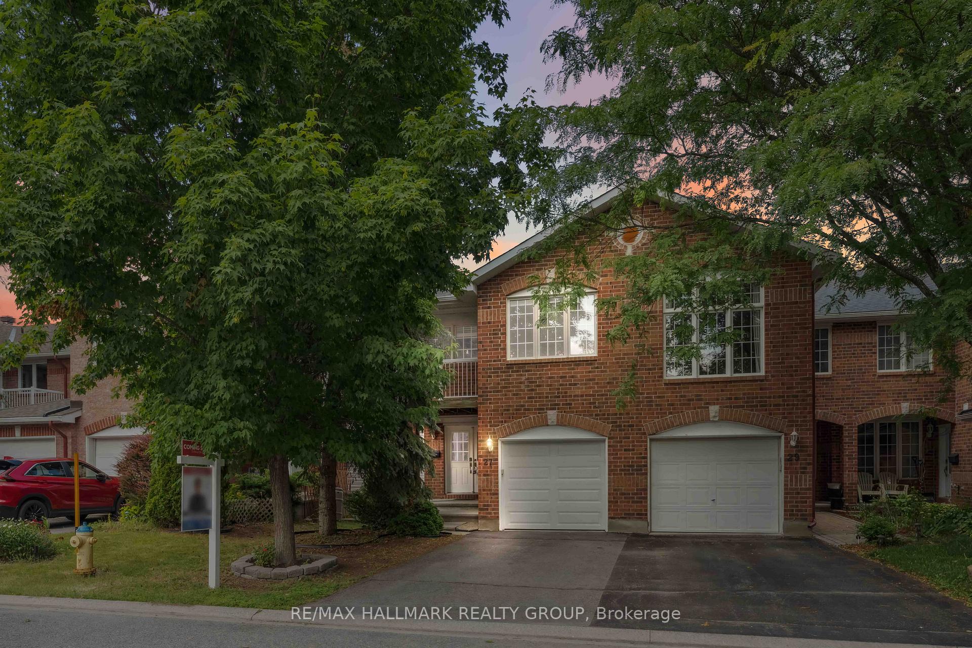 Photo 1 of 27 Wallsend Avenue, Ottawa, Kanata - Morgan's Grant/South March — HOMEH