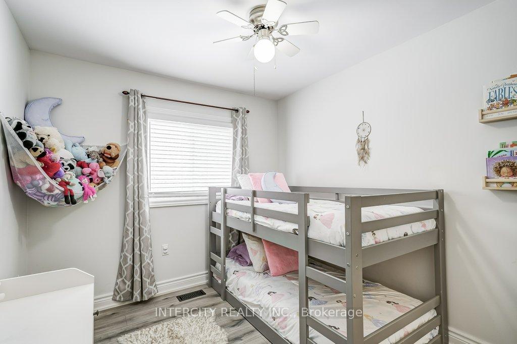 Photo 28 of 699 Burton Drive, Innisfil, Alcona — HOMEH