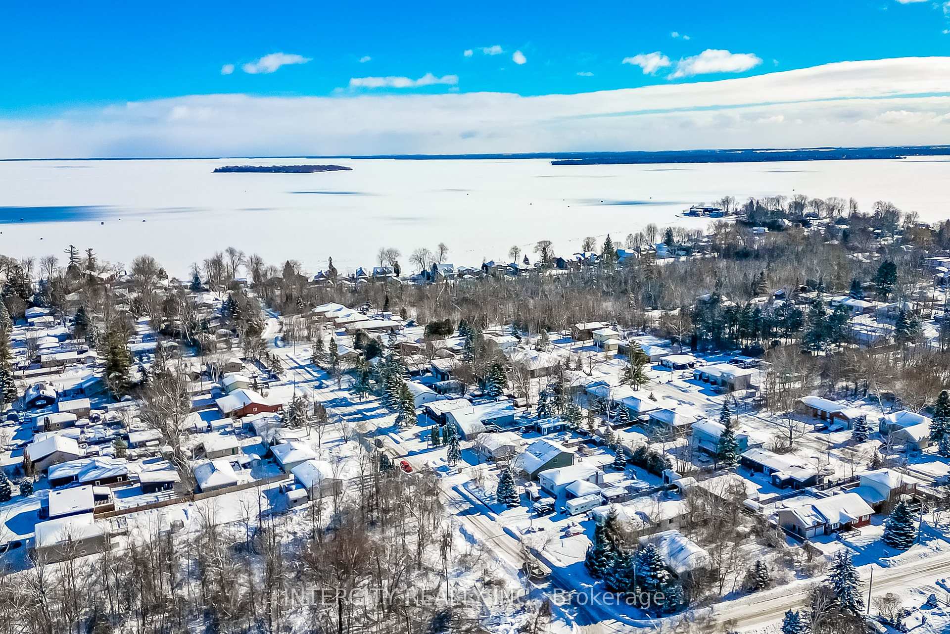 Photo 37 of 699 Burton Drive, Innisfil, Alcona — HOMEH