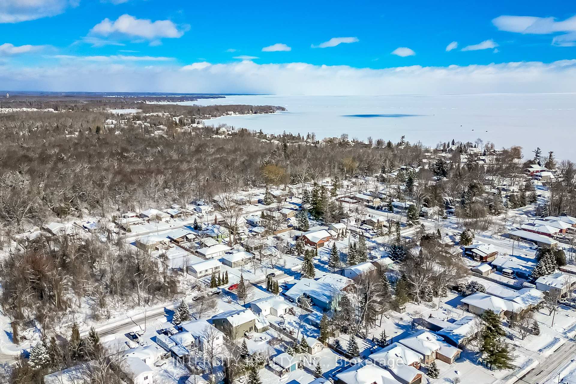 Photo 38 of 699 Burton Drive, Innisfil, Alcona — HOMEH