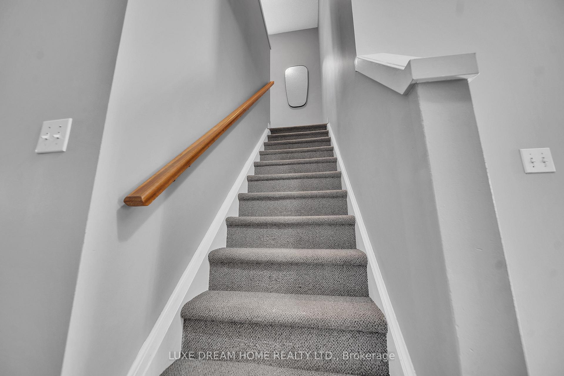 Photo 17 of 709 Frederick Street, Kitchener — HOMEH
