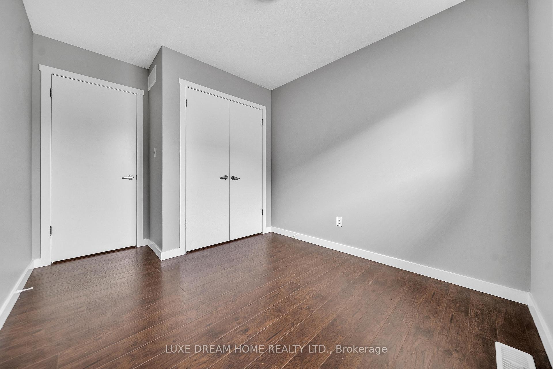 Photo 23 of 709 Frederick Street, Kitchener — HOMEH