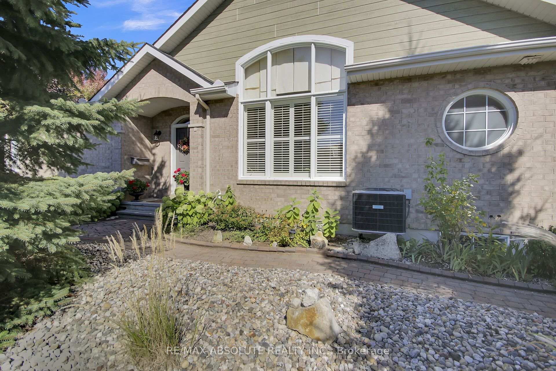 Photo 3 of 79 Nighthawk Crescent, Ottawa, Kanata - Bridlewood — HOMEH