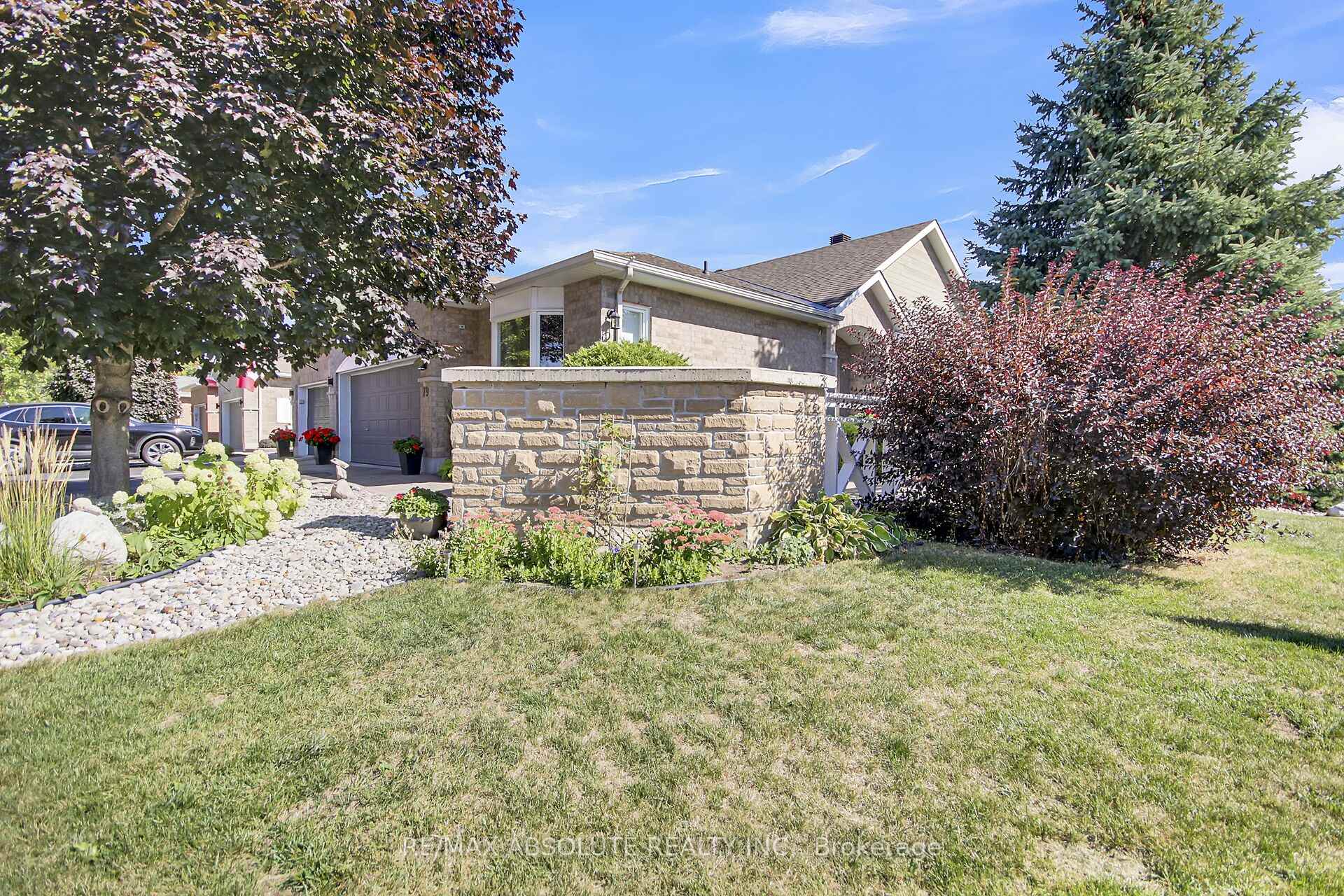 Photo 4 of 79 Nighthawk Crescent, Ottawa, Kanata - Bridlewood — HOMEH