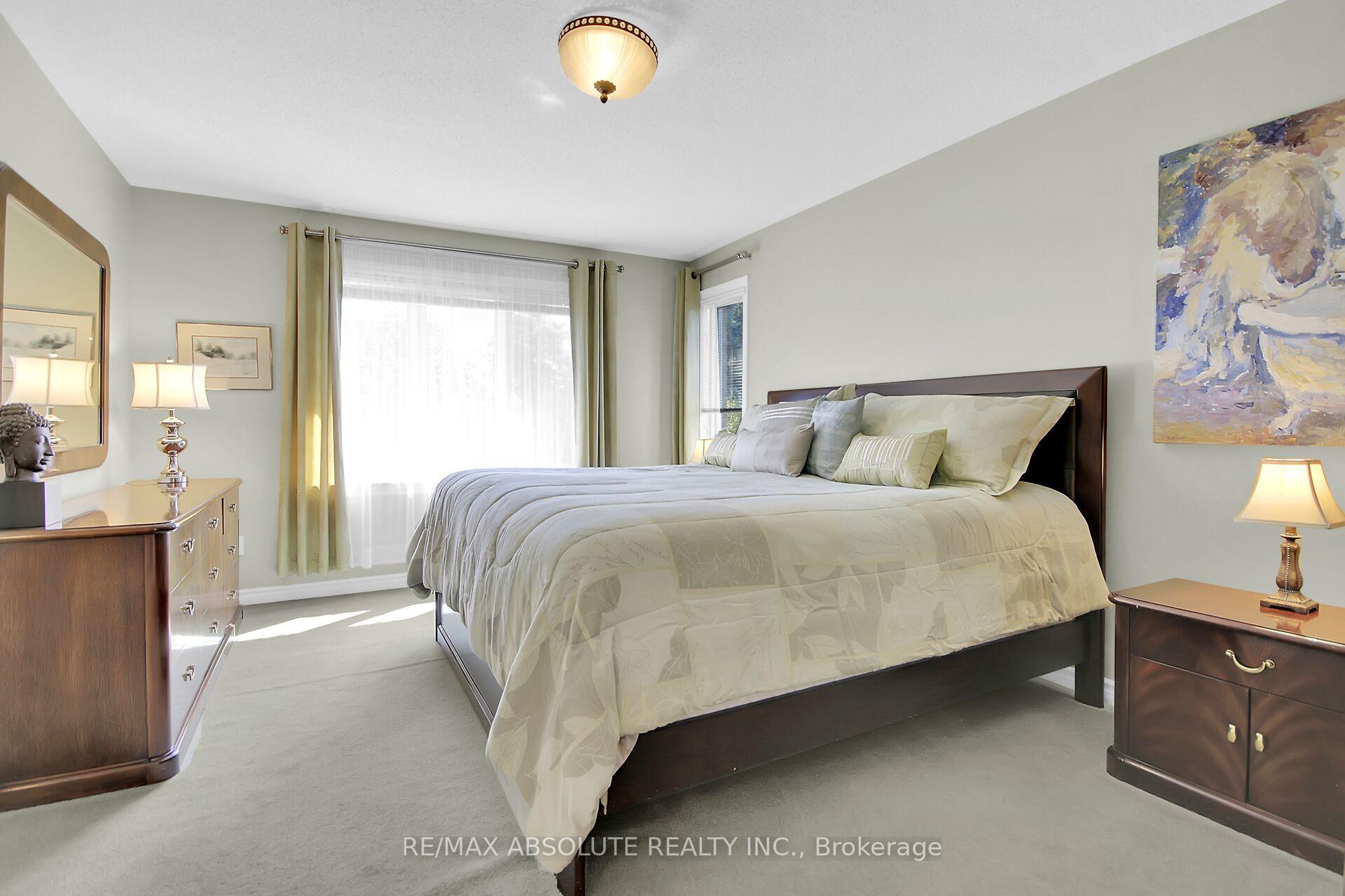 Photo 13 of 79 Nighthawk Crescent, Ottawa, Kanata - Bridlewood — HOMEH