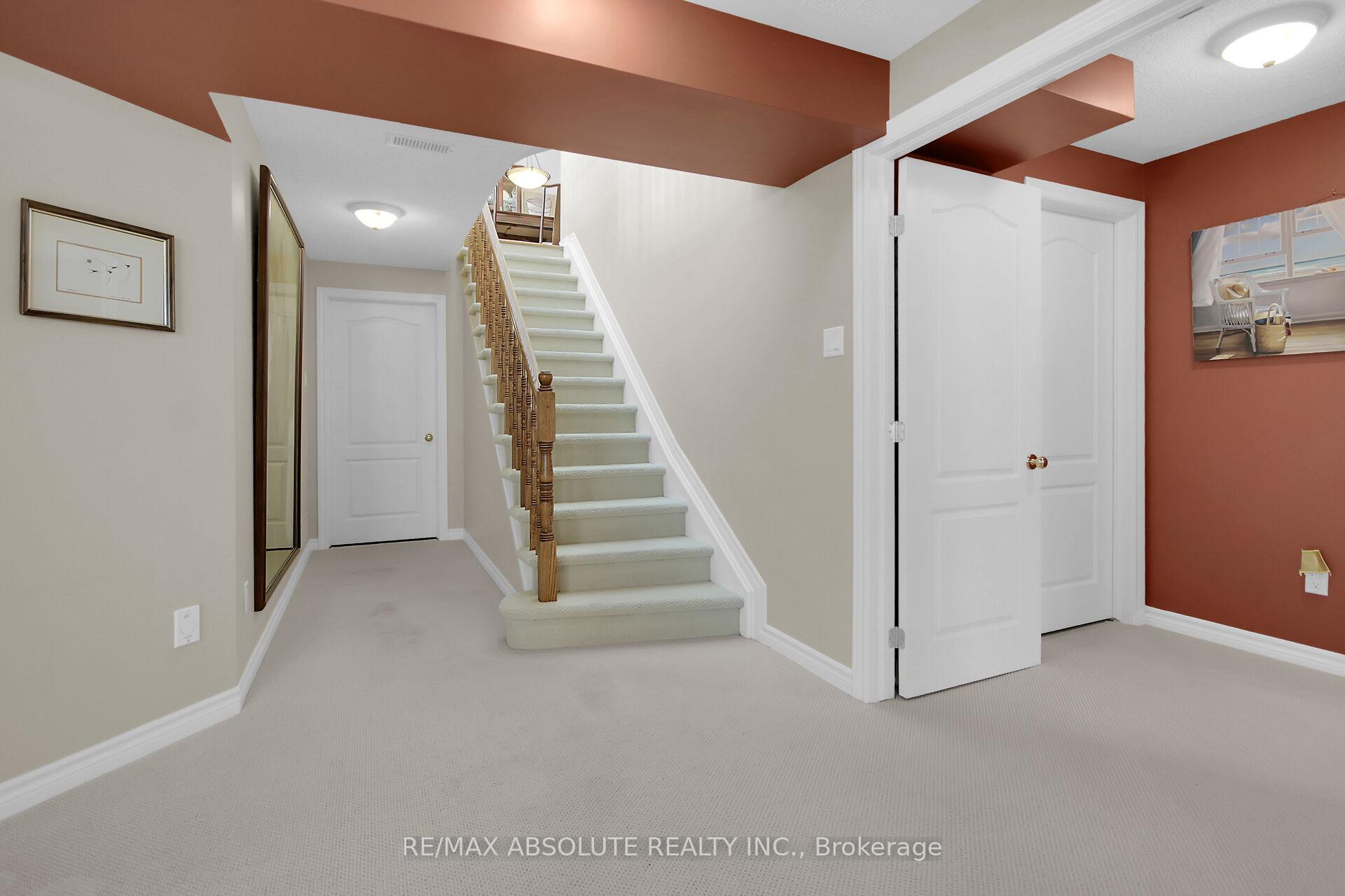 Photo 33 of 79 Nighthawk Crescent, Ottawa, Kanata - Bridlewood — HOMEH