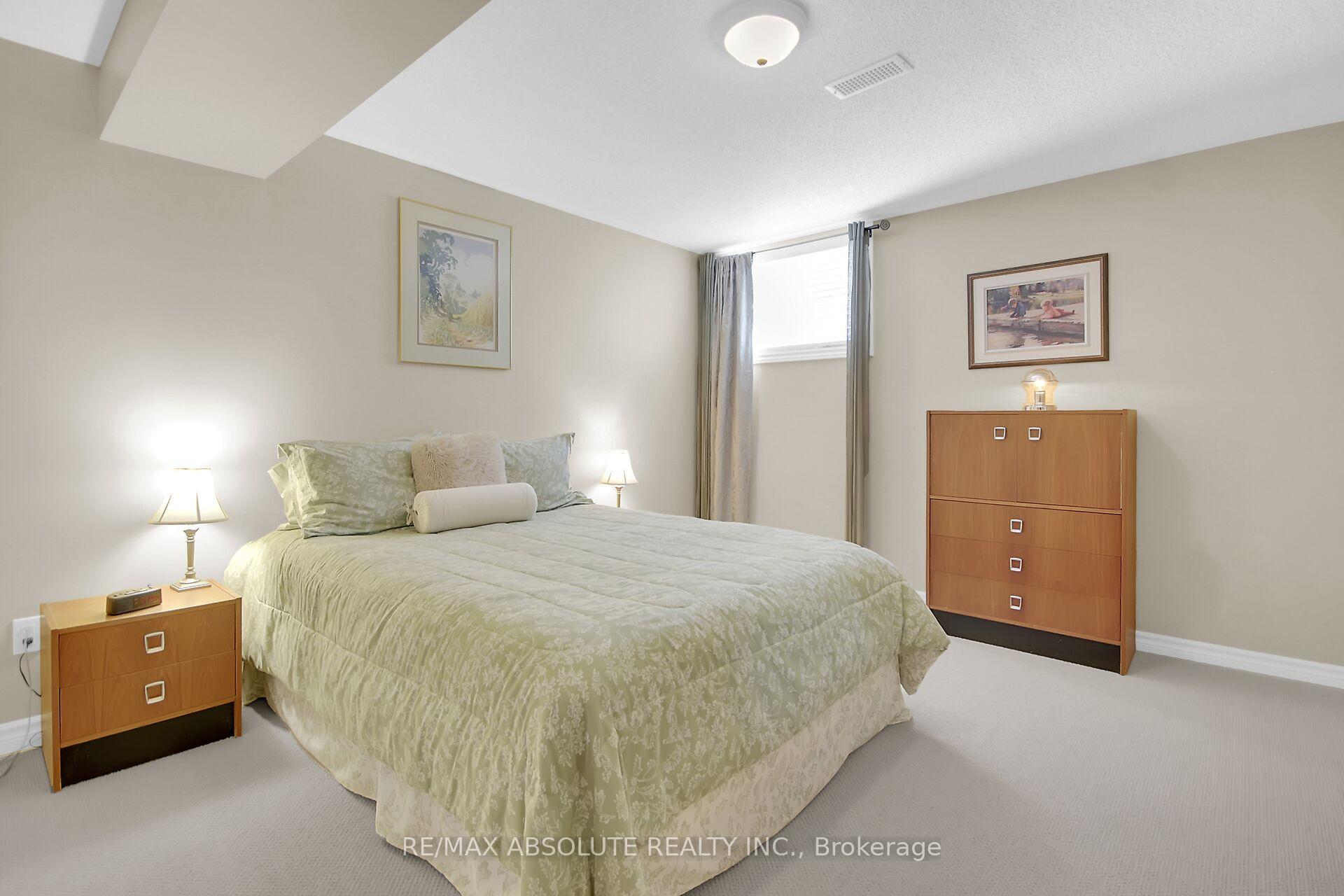 Photo 39 of 79 Nighthawk Crescent, Ottawa, Kanata - Bridlewood — HOMEH