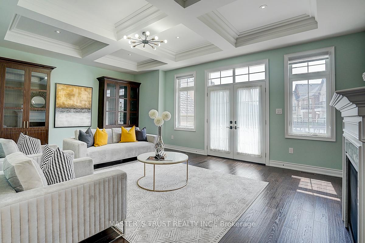Photo 11 of 10 Creekvalley Lane, Markham, Angus Glen — HOMEH