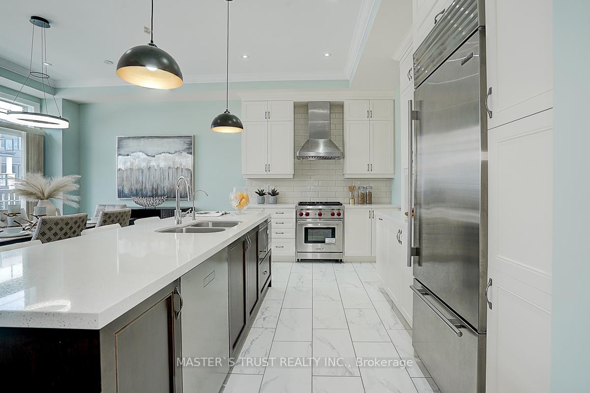 Photo 16 of 10 Creekvalley Lane, Markham, Angus Glen — HOMEH