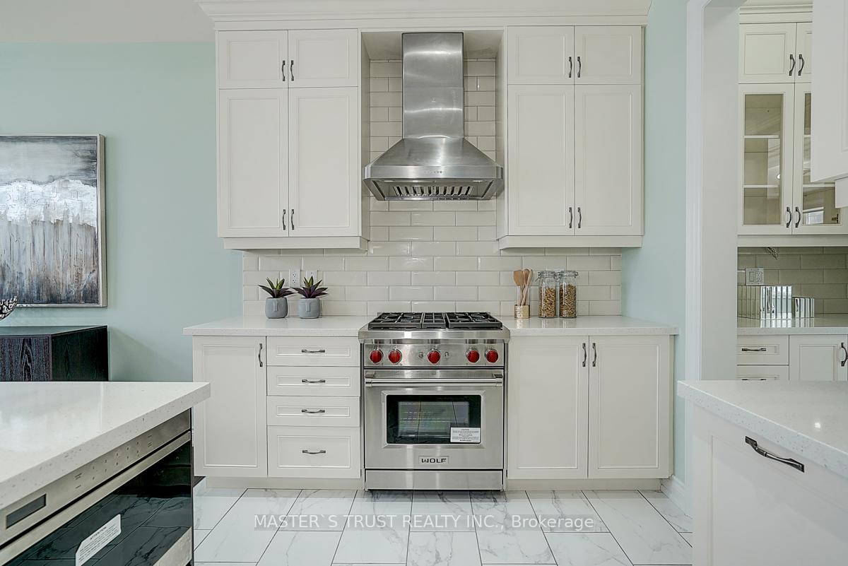 Photo 18 of 10 Creekvalley Lane, Markham, Angus Glen — HOMEH