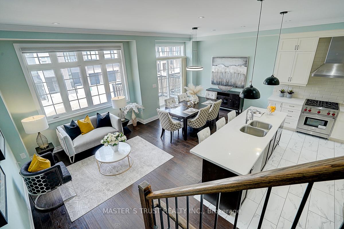 Photo 26 of 10 Creekvalley Lane, Markham, Angus Glen — HOMEH