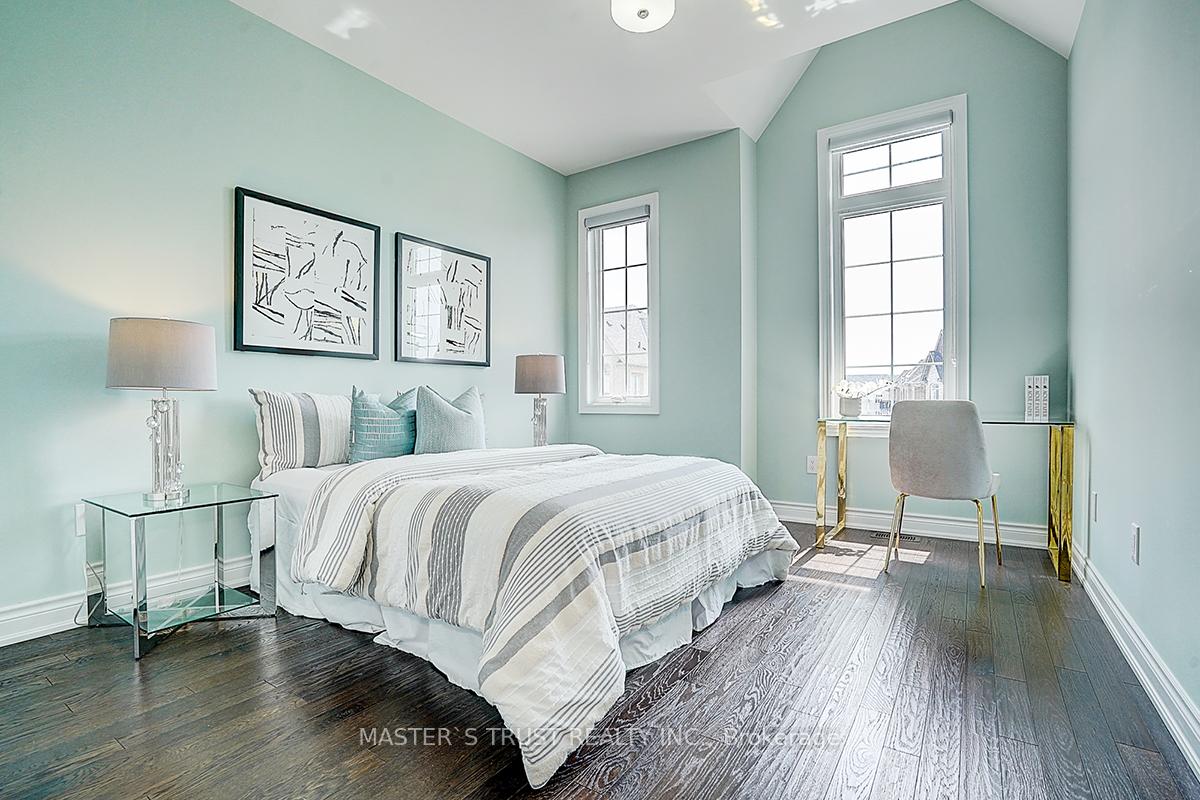 Photo 35 of 10 Creekvalley Lane, Markham, Angus Glen — HOMEH