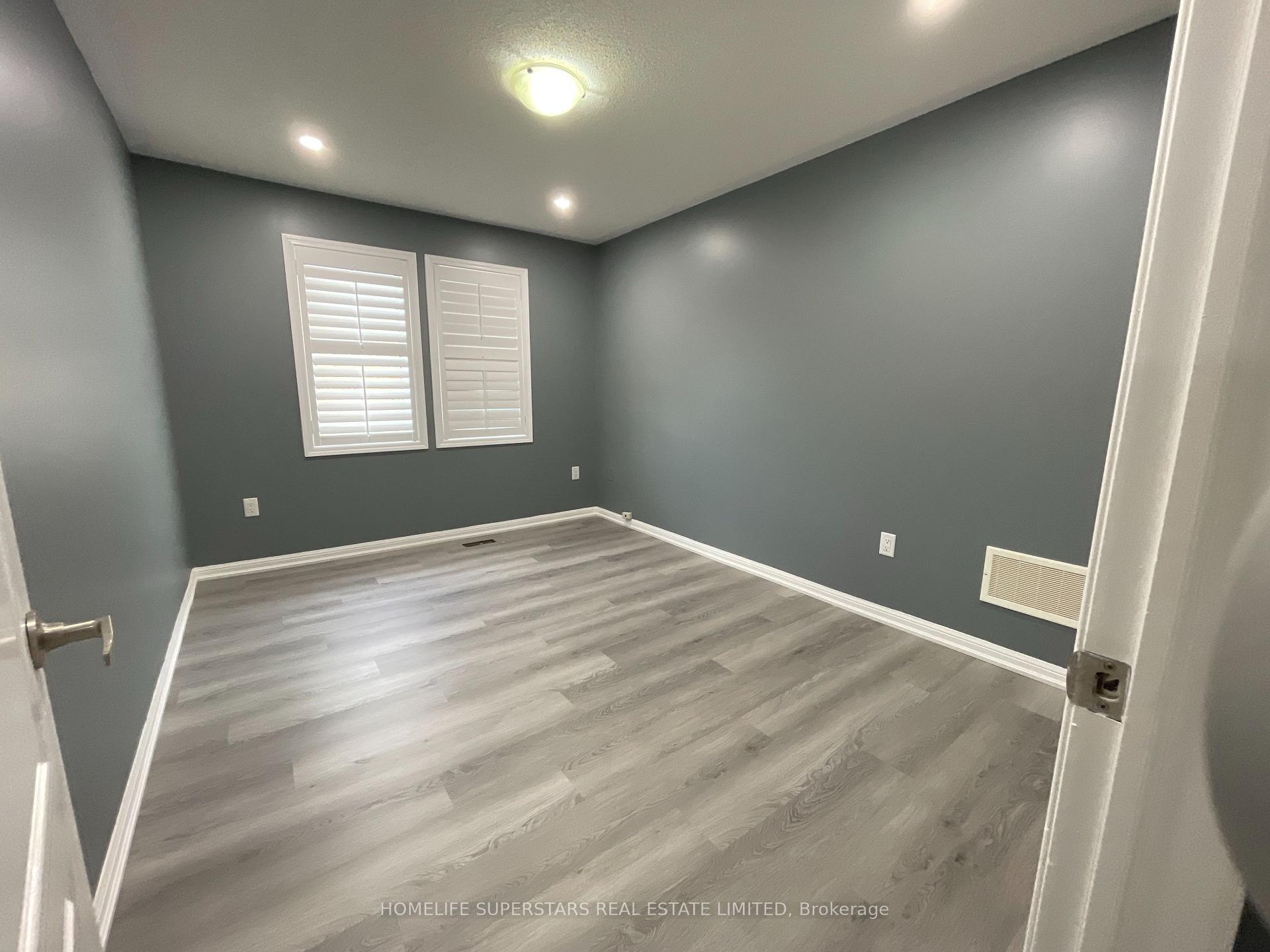 Photo 16 of 184 Ruhl Drive, Milton, Willmott — HOMEH