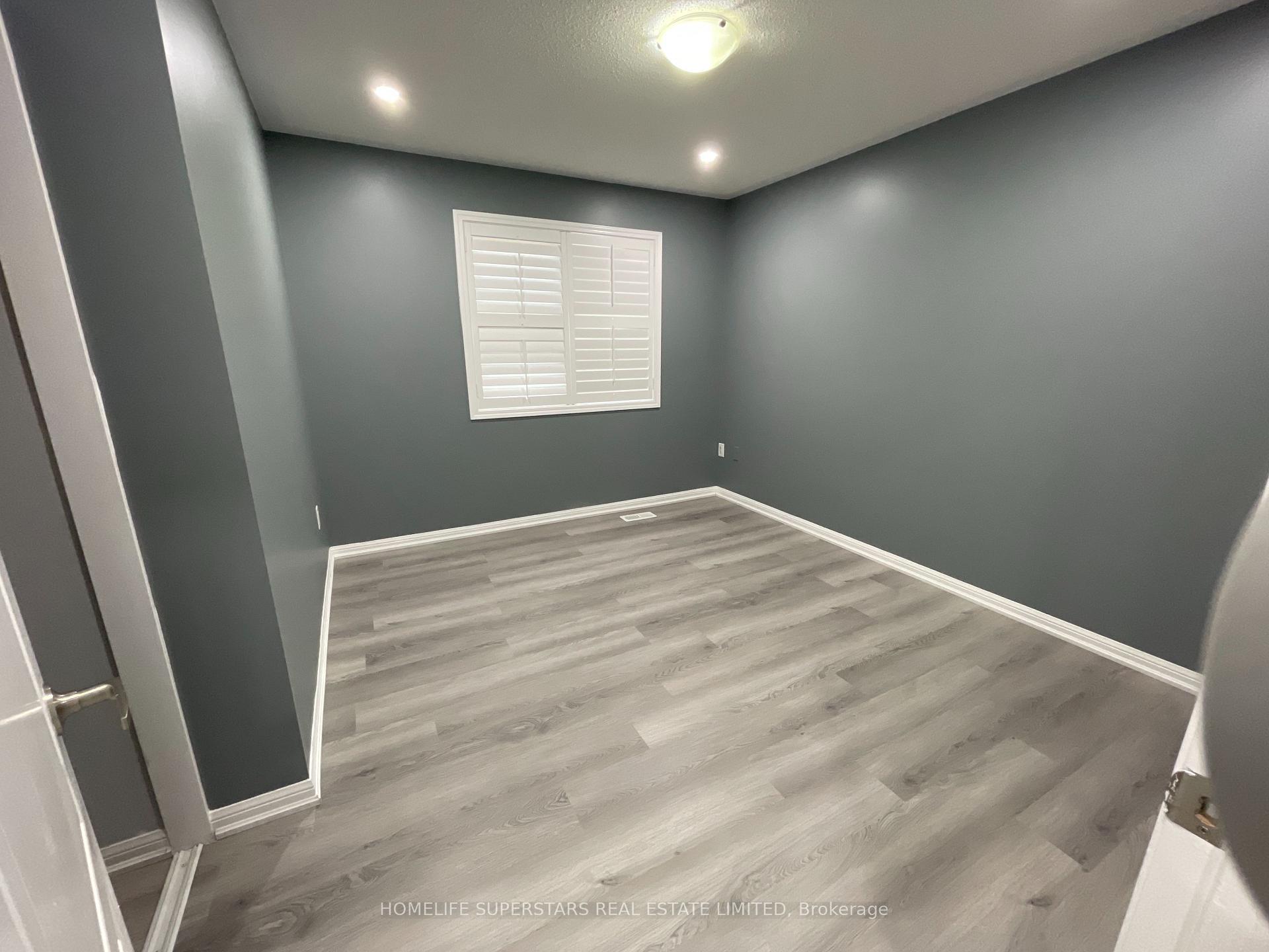 Photo 17 of 184 Ruhl Drive, Milton, Willmott — HOMEH