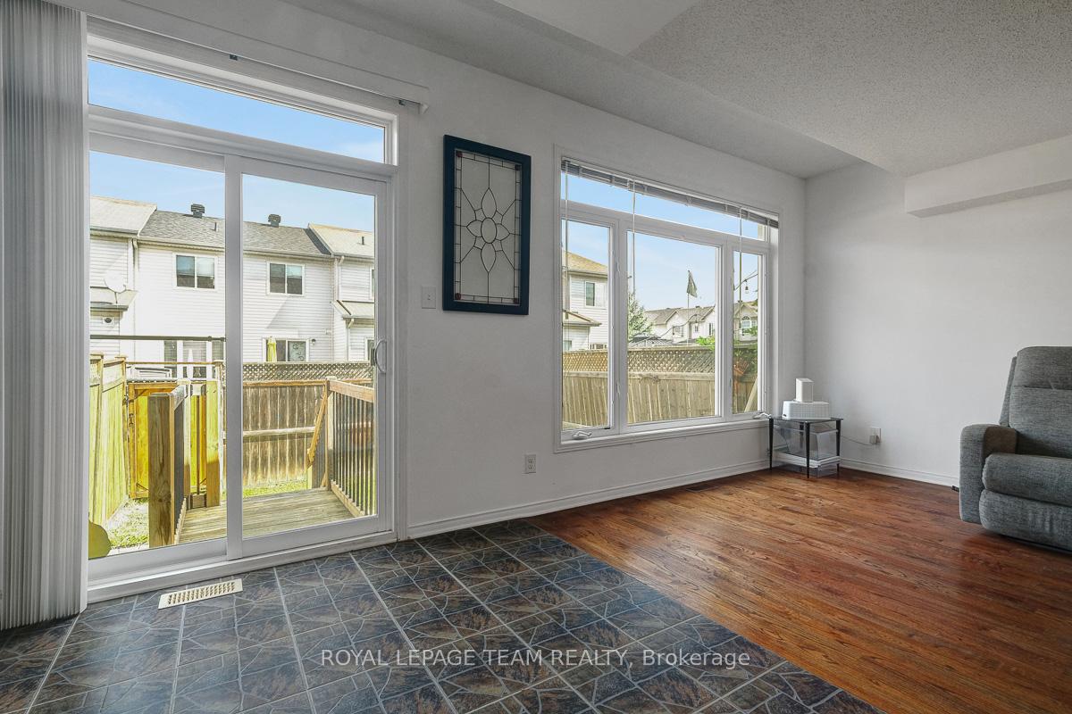Photo 16 of 172 Romina Street, Ottawa, Kanata - Emerald Meadows/Trailwest — HOMEH