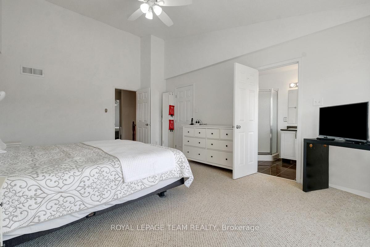 Photo 22 of 172 Romina Street, Ottawa, Kanata - Emerald Meadows/Trailwest — HOMEH