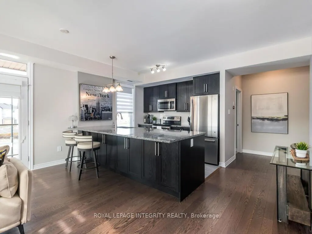 Photo 10 of Unit 201, 300 Jatoba Private, Ottawa, Kanata - Emerald Meadows/Trailwest — HOMEH