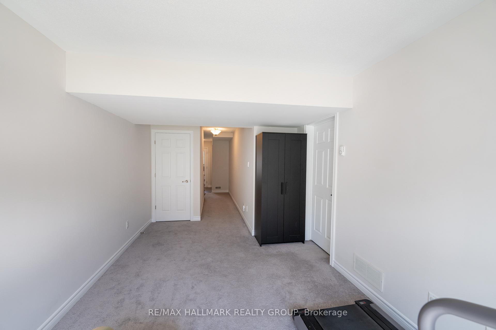 Photo 5 of 106 Gelderland Private, Ottawa, Kanata - Emerald Meadows/Trailwest — HOMEH