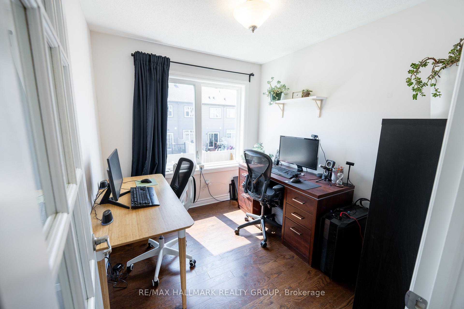 Photo 13 of 106 Gelderland Private, Ottawa, Kanata - Emerald Meadows/Trailwest — HOMEH