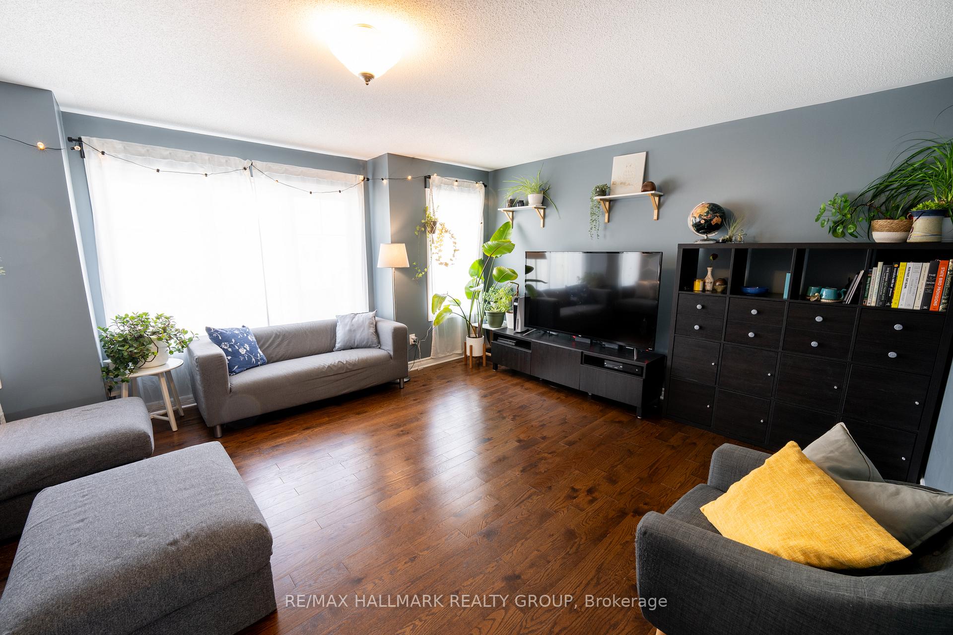 Photo 16 of 106 Gelderland Private, Ottawa, Kanata - Emerald Meadows/Trailwest — HOMEH