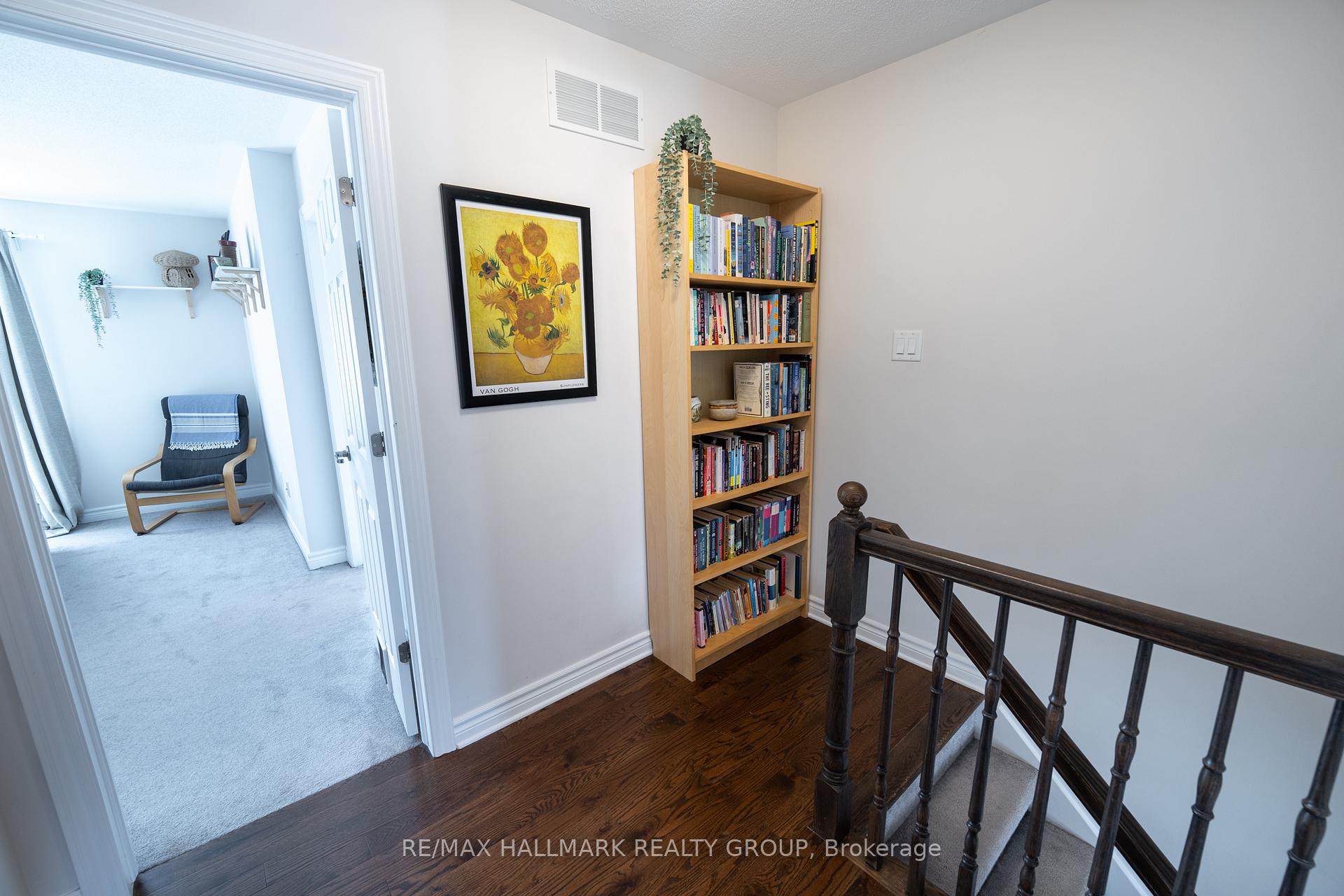 Photo 20 of 106 Gelderland Private, Ottawa, Kanata - Emerald Meadows/Trailwest — HOMEH
