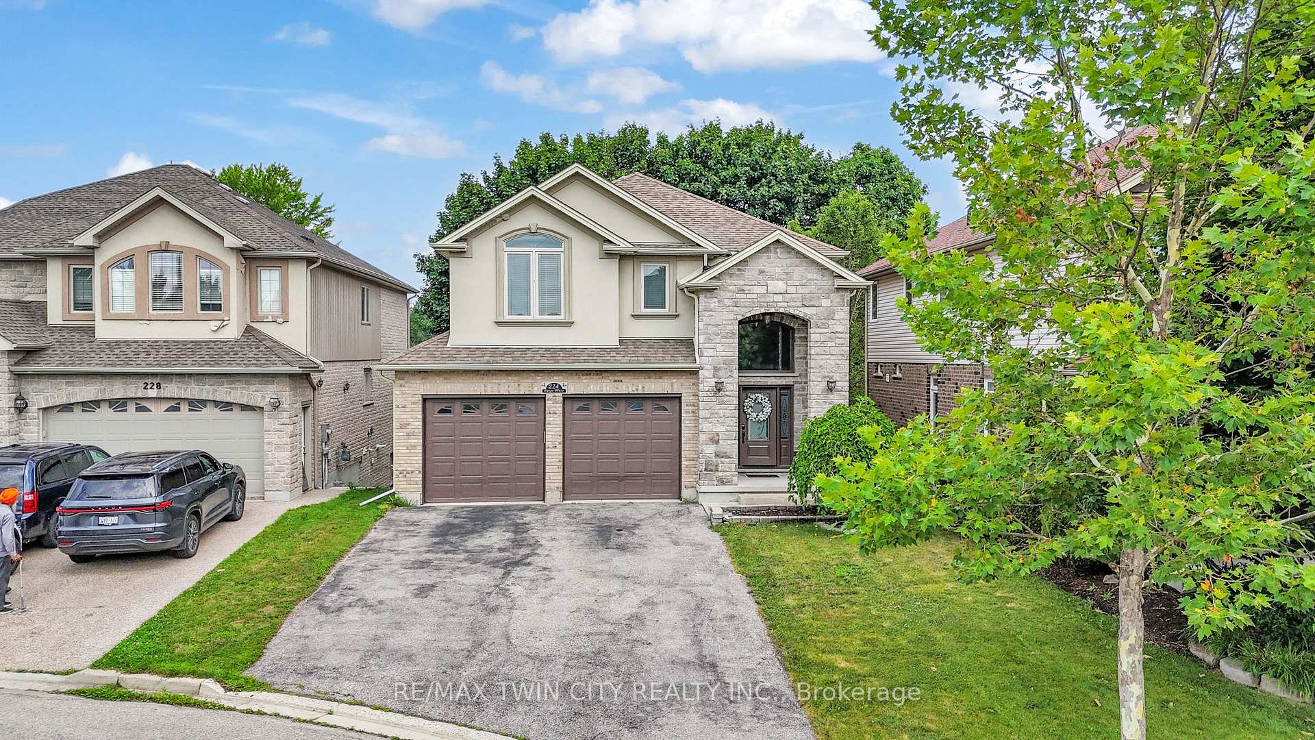 Photo 1 of 224 Paige Place, Kitchener — HOMEH