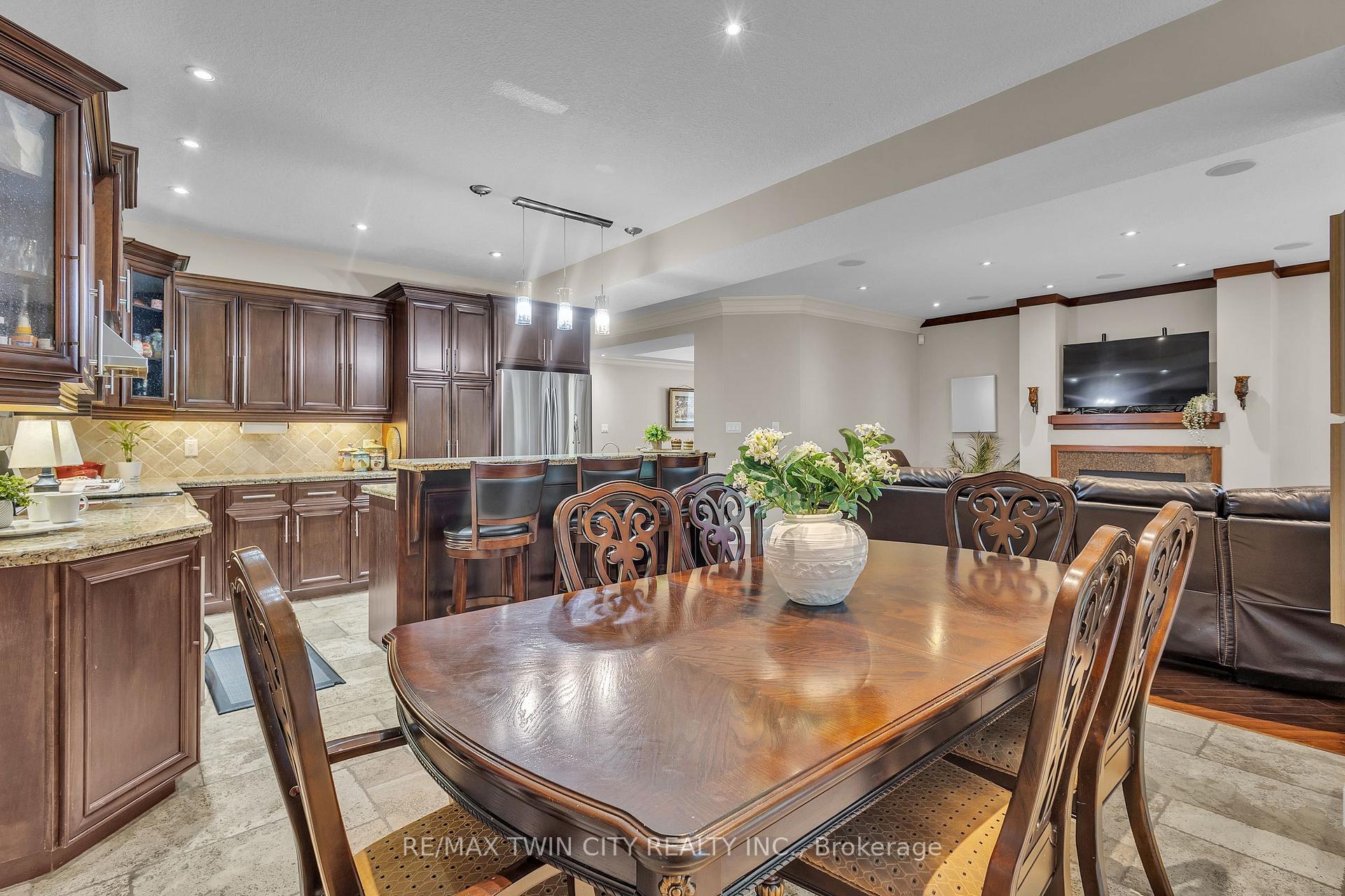 Photo 24 of 224 Paige Place, Kitchener — HOMEH
