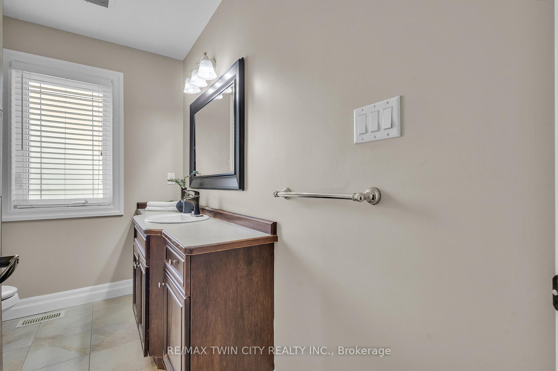Photo 26 of 224 Paige Place, Kitchener — HOMEH