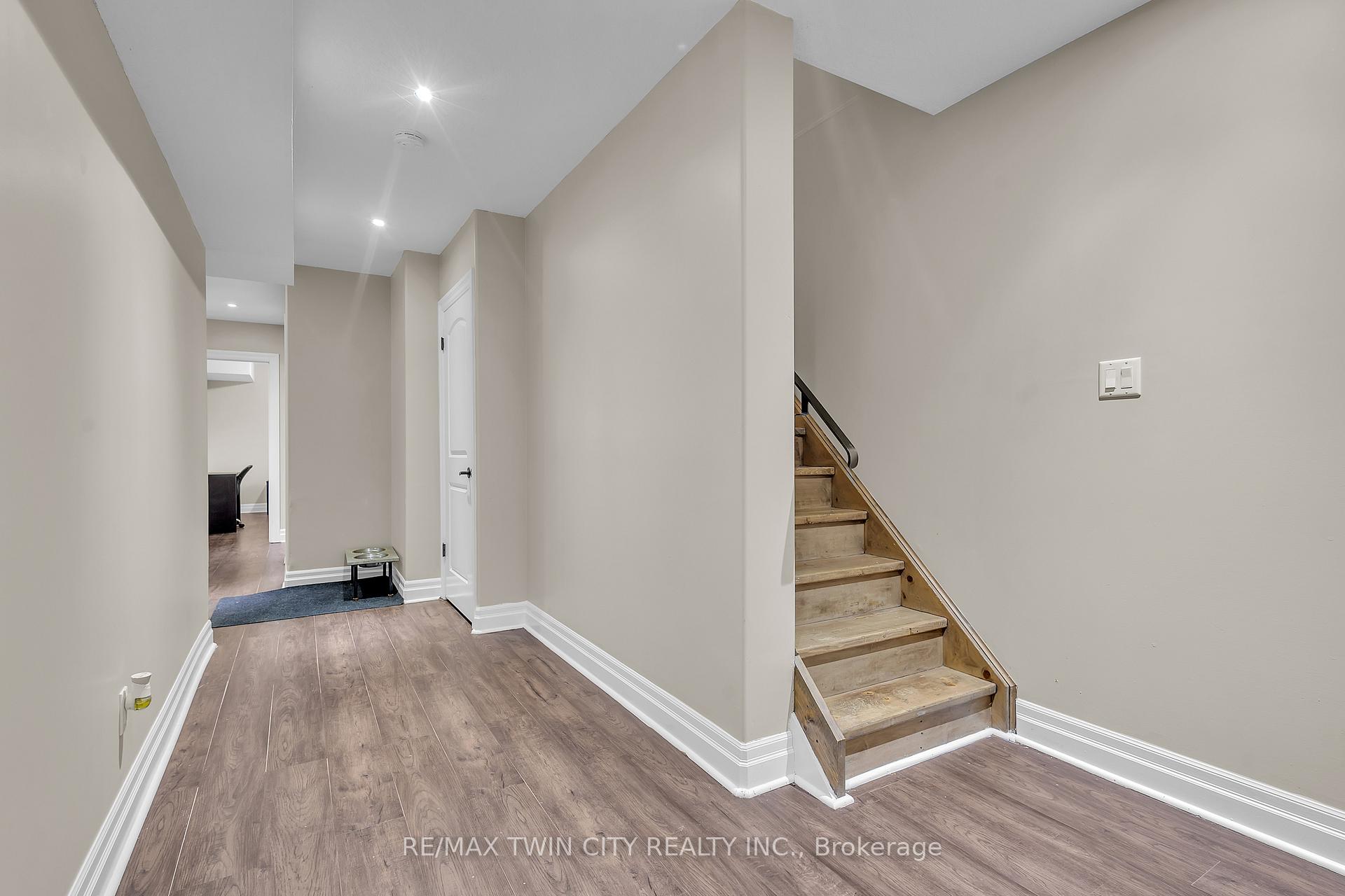 Photo 39 of 224 Paige Place, Kitchener — HOMEH