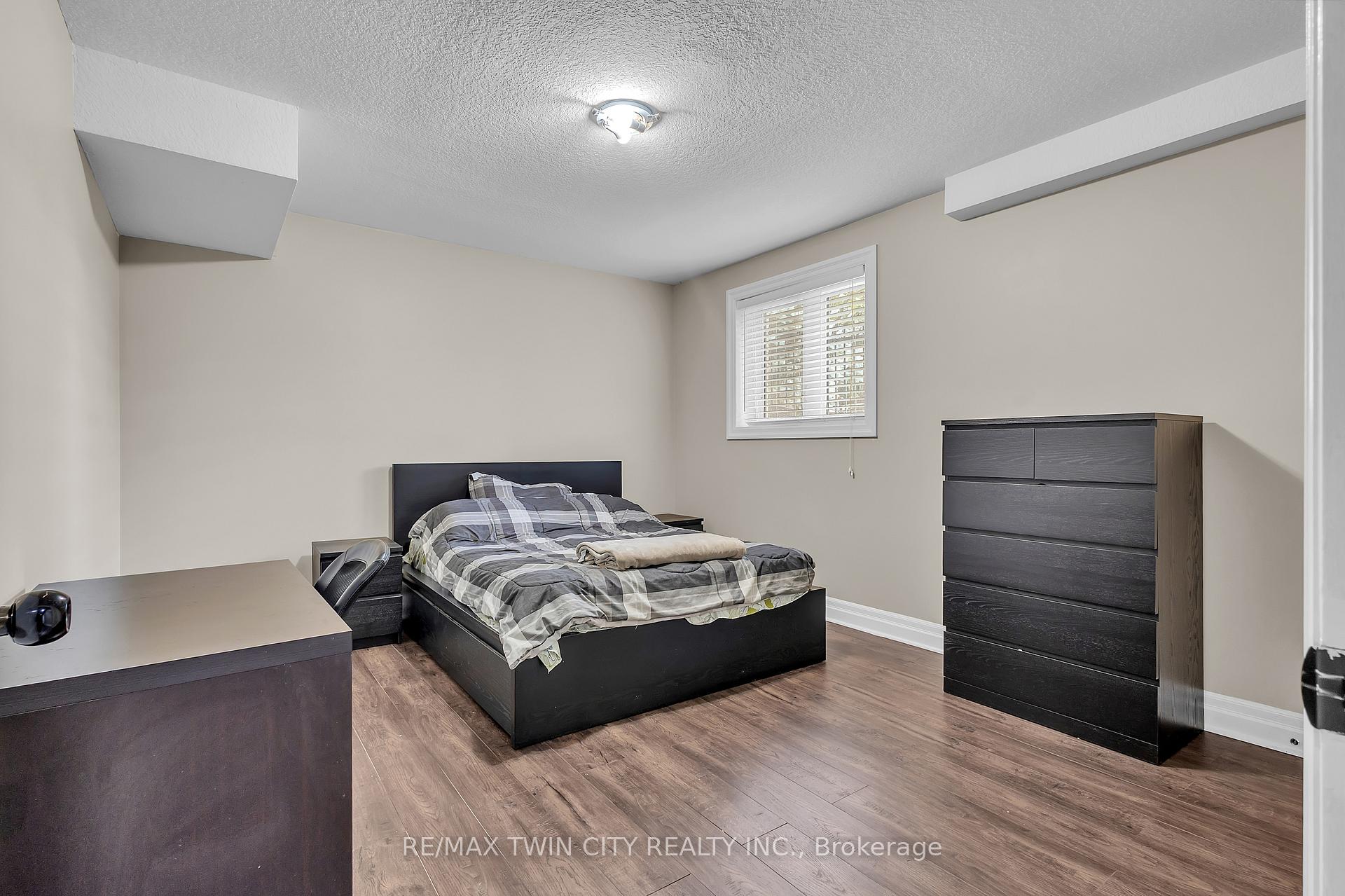 Photo 44 of 224 Paige Place, Kitchener — HOMEH