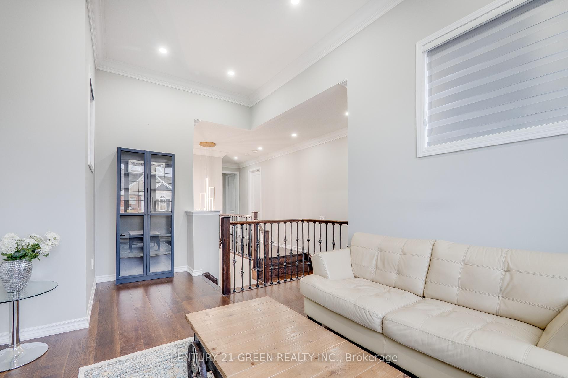 Photo 27 of 1436 Connaught Terrace, Milton, Ford — HOMEH