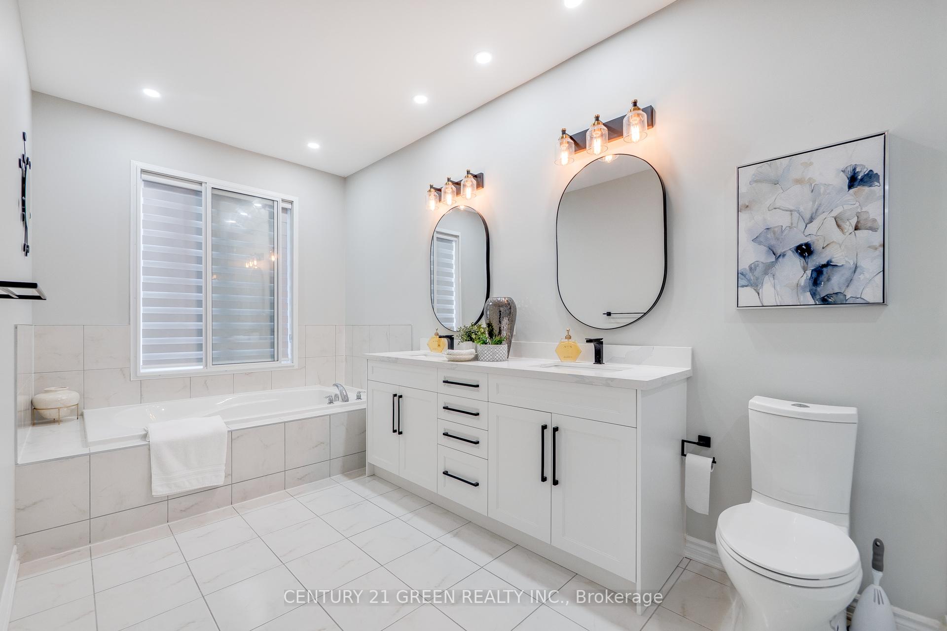 Photo 32 of 1436 Connaught Terrace, Milton, Ford — HOMEH