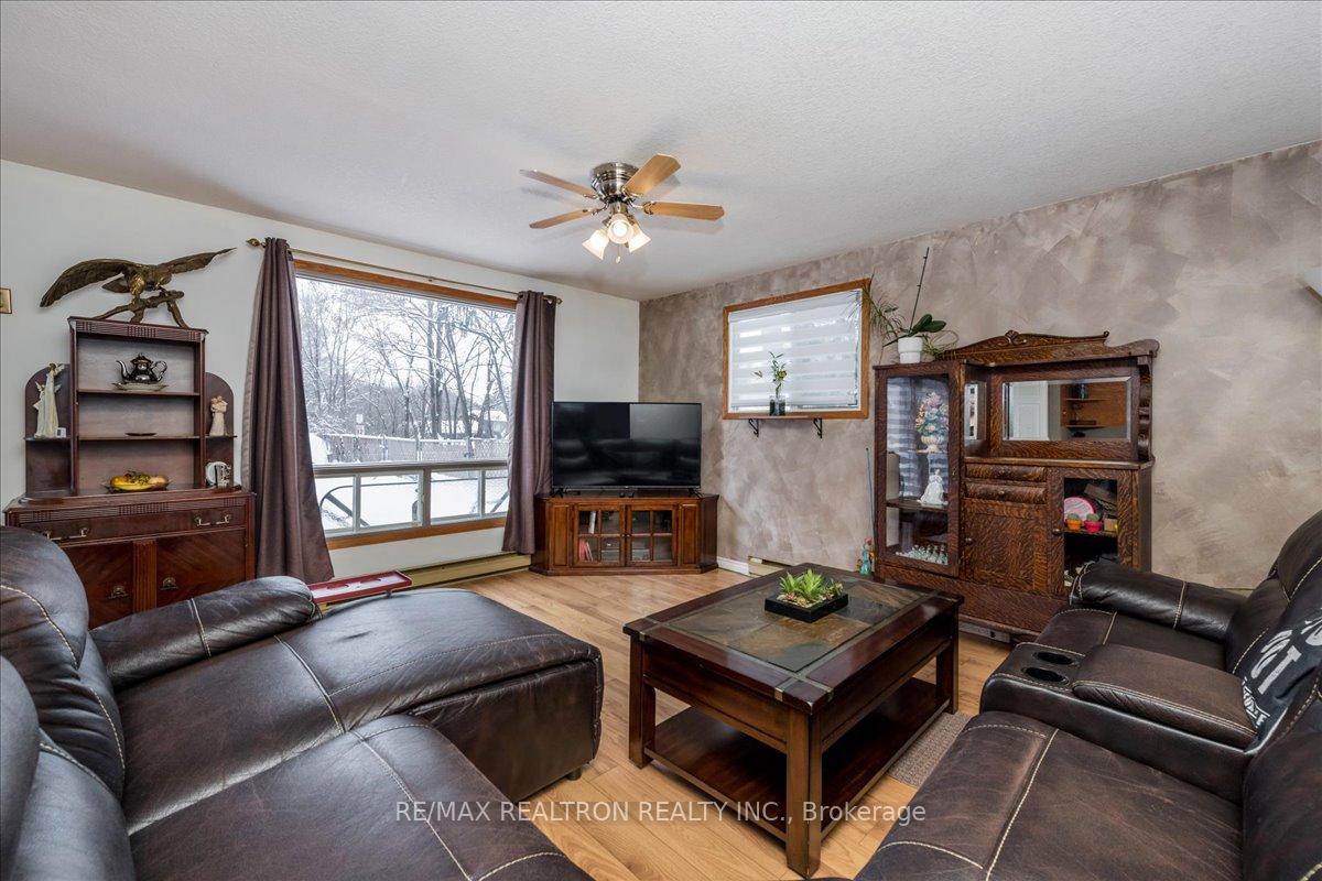 Photo 14 of 869 10th Line, Innisfil, Rural Innisfil — HOMEH
