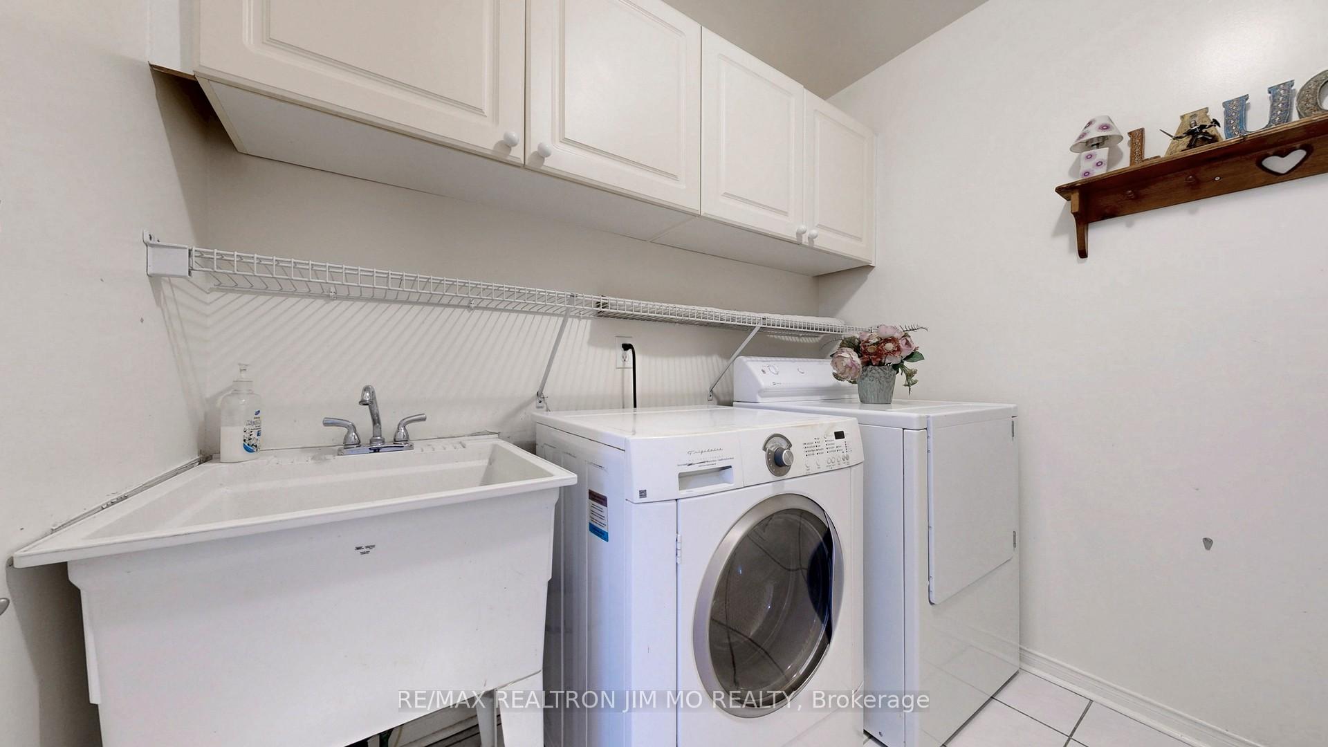 Photo 16 of 58 Webber Crescent, Markham, Unionville — HOMEH
