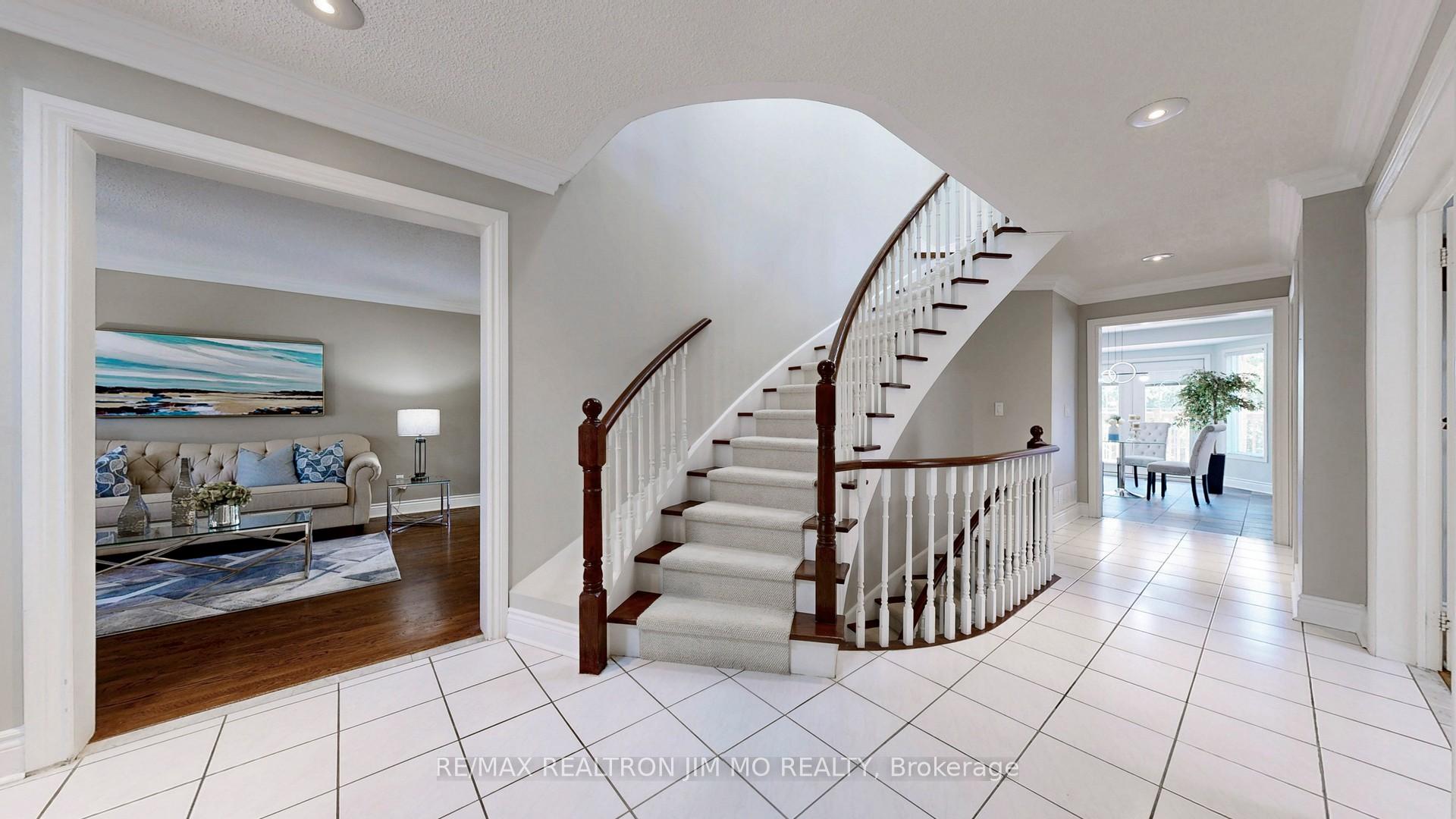 Photo 19 of 58 Webber Crescent, Markham, Unionville — HOMEH