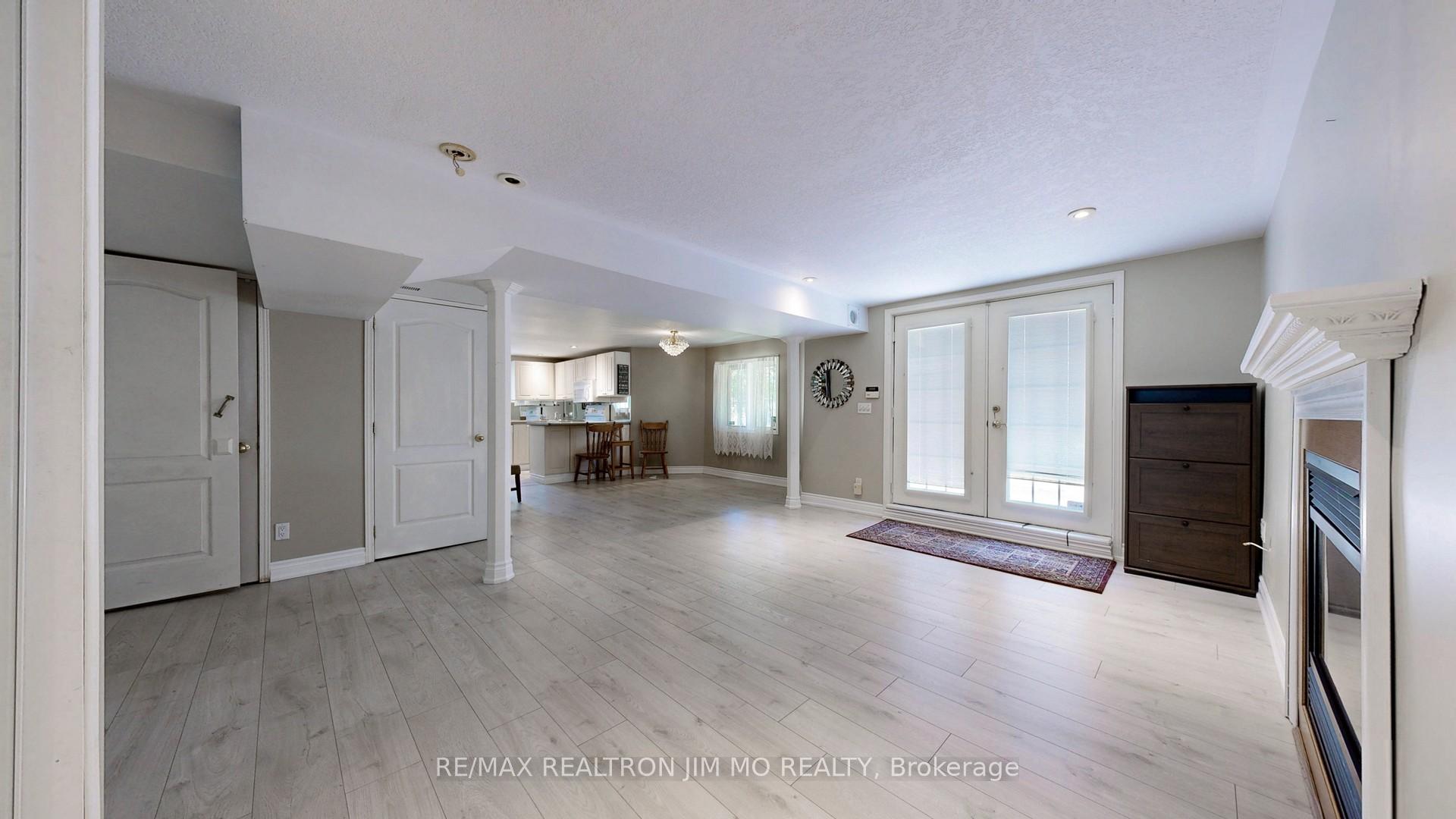 Photo 38 of 58 Webber Crescent, Markham, Unionville — HOMEH
