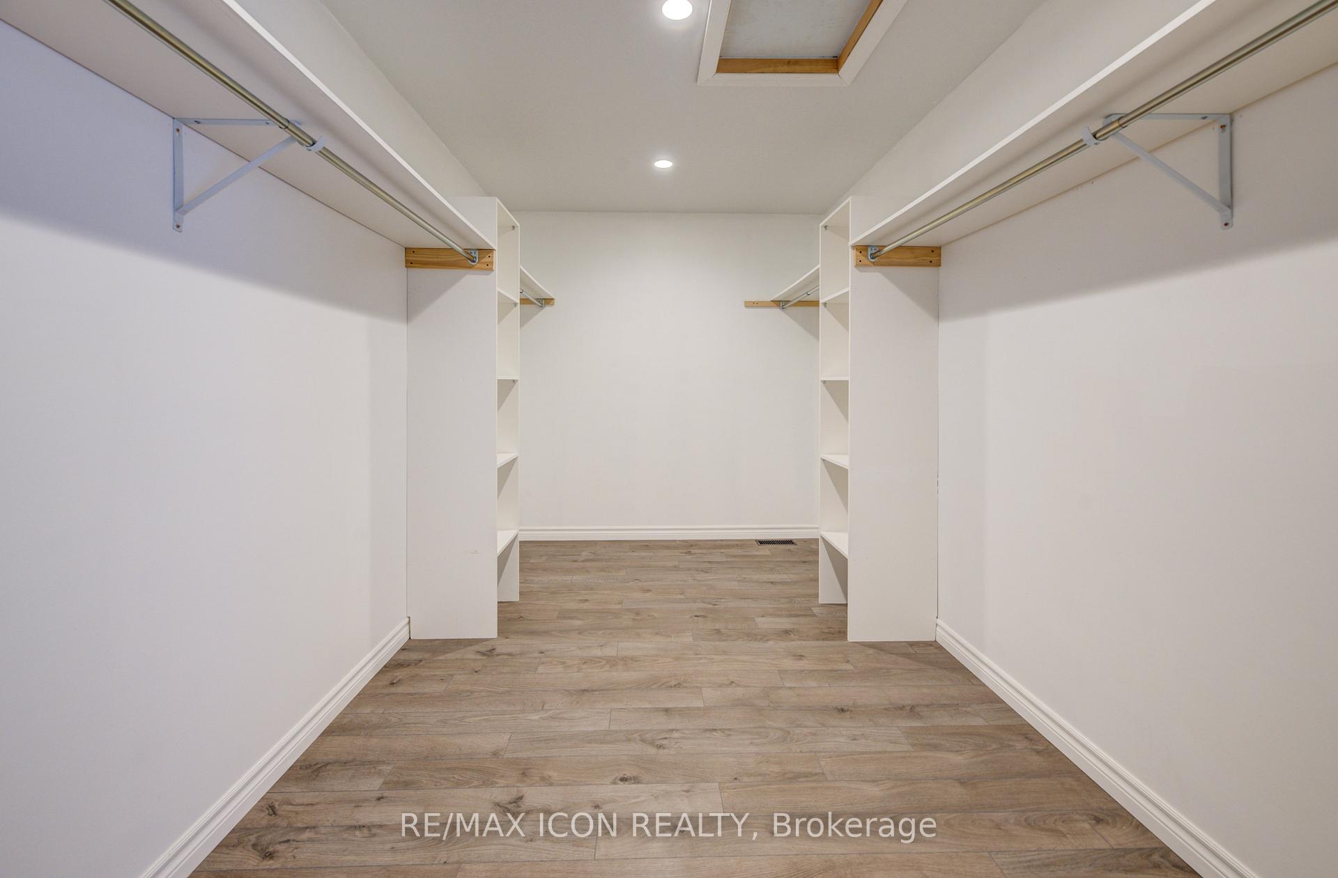 Photo 22 of 31 Pellister Street W, Minto — HOMEH