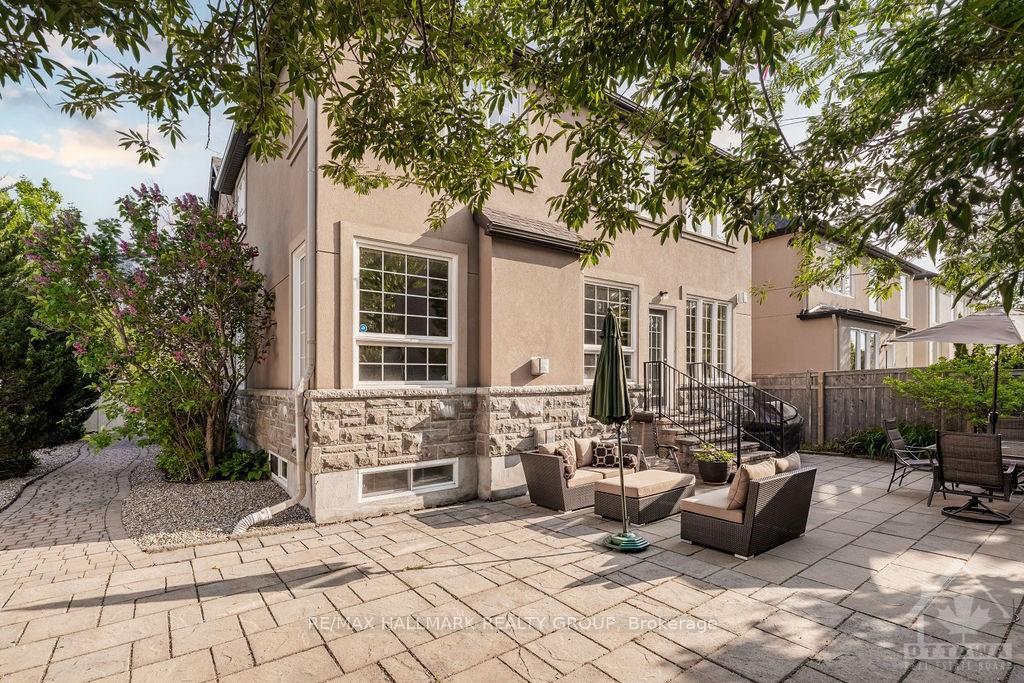 Photo 19 of 648 Kochar Drive, Ottawa, Mooneys Bay — HOMEH