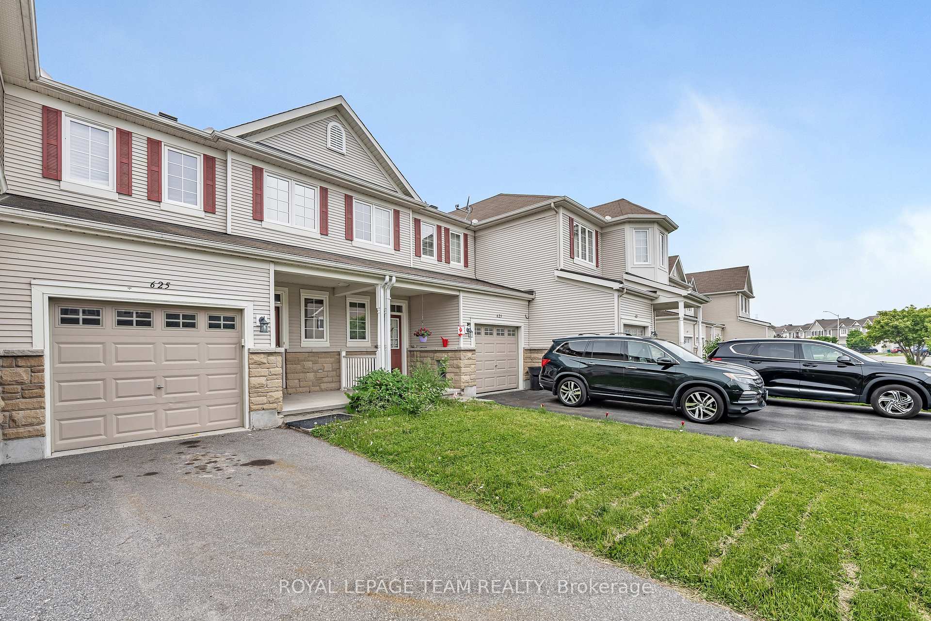 Photo 1 of 625 Pepperville Crescent, Ottawa, Kanata - Emerald Meadows/Trailwest — HOMEH