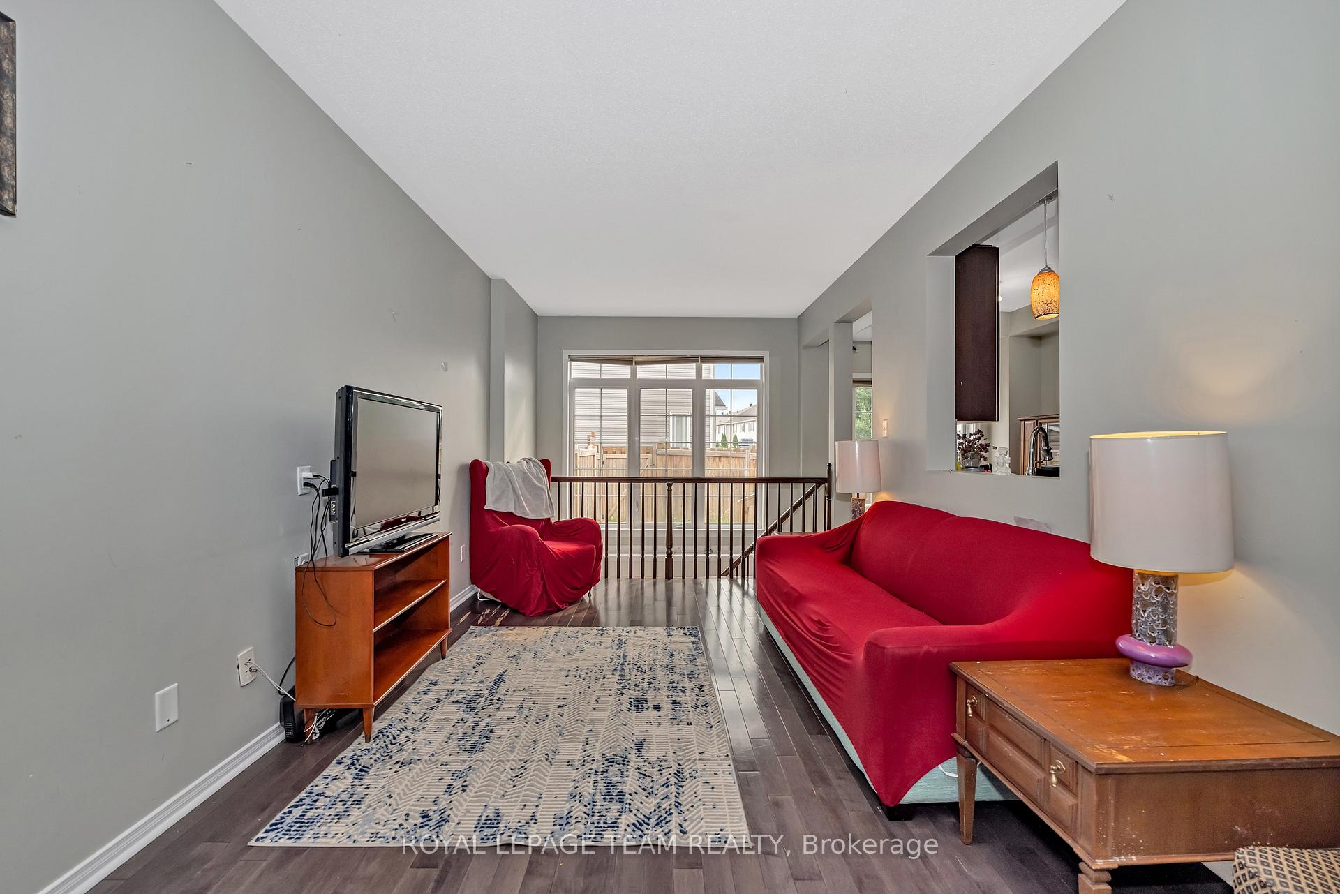 Photo 11 of 625 Pepperville Crescent, Ottawa, Kanata - Emerald Meadows/Trailwest — HOMEH