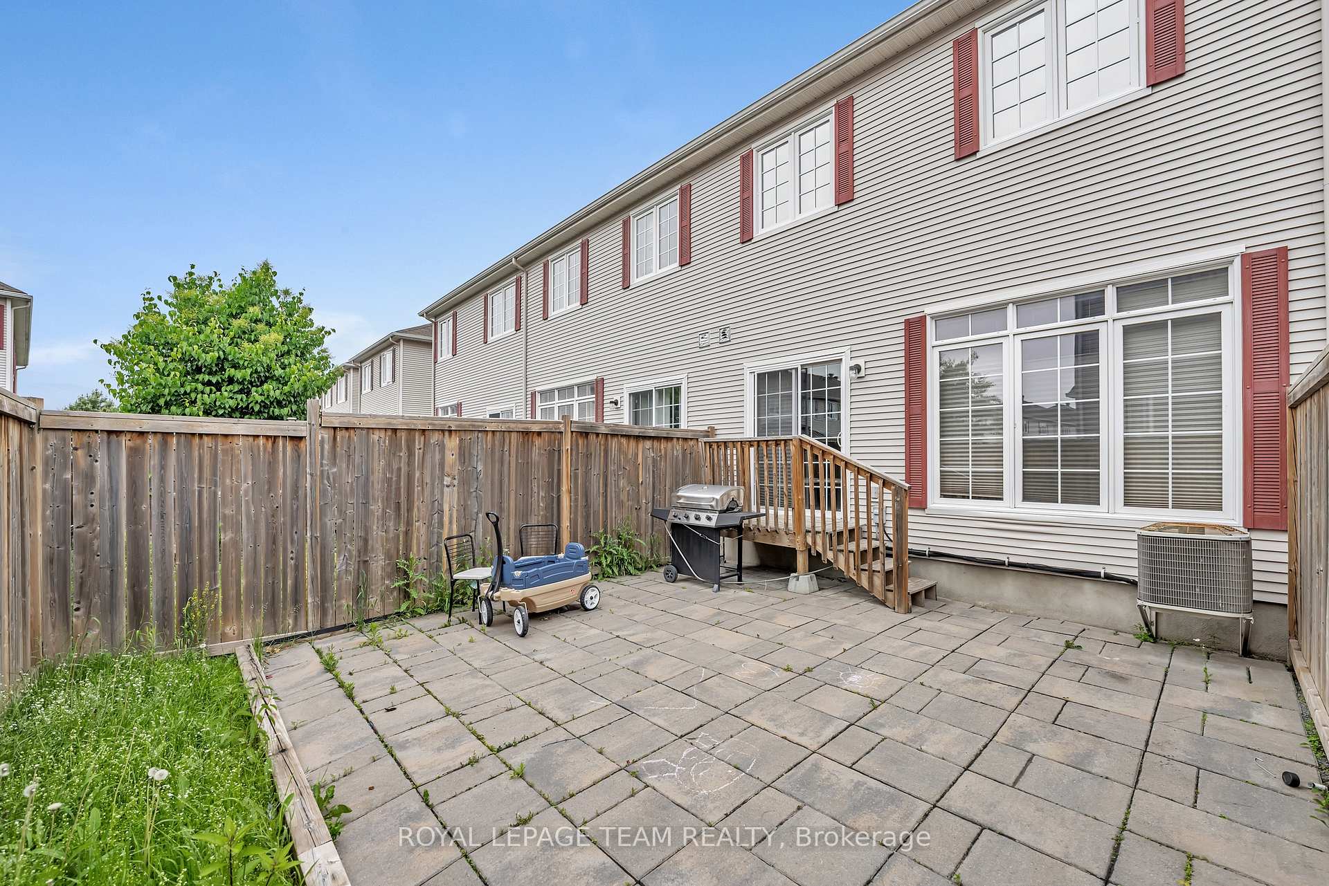 Photo 24 of 625 Pepperville Crescent, Ottawa, Kanata - Emerald Meadows/Trailwest — HOMEH