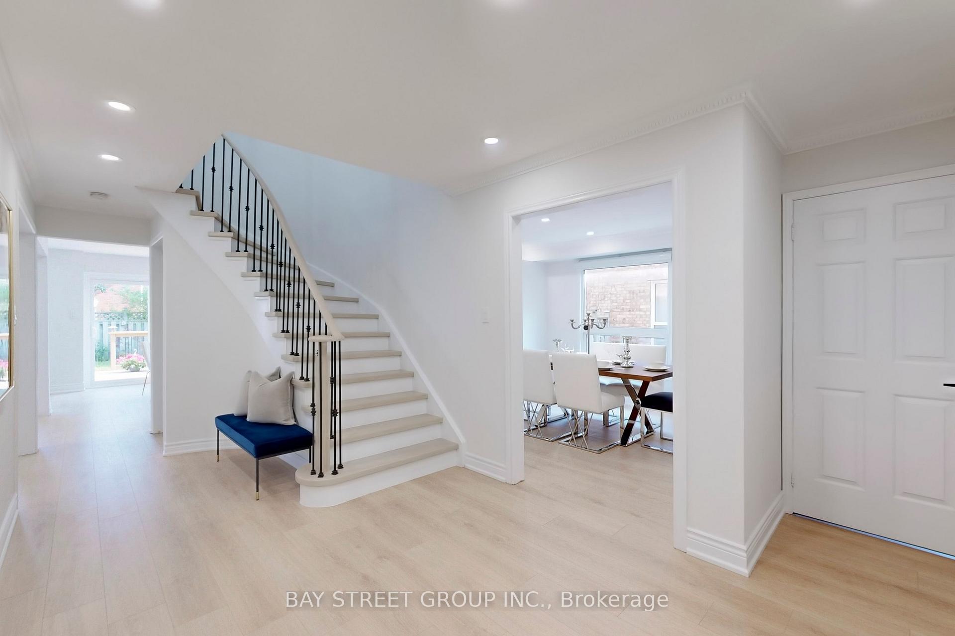 Photo 11 of 11 Lancashire Road, Markham, Unionville — HOMEH
