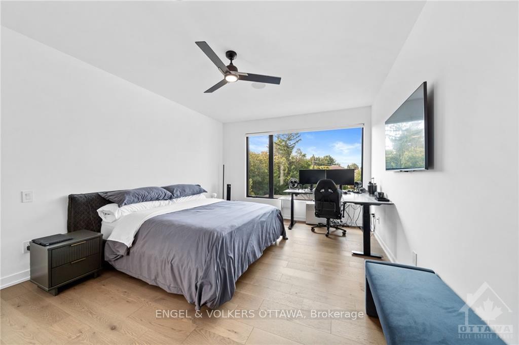 Photo 14 of 795 Melfa Crescent, Ottawa, Mooneys Bay — HOMEH