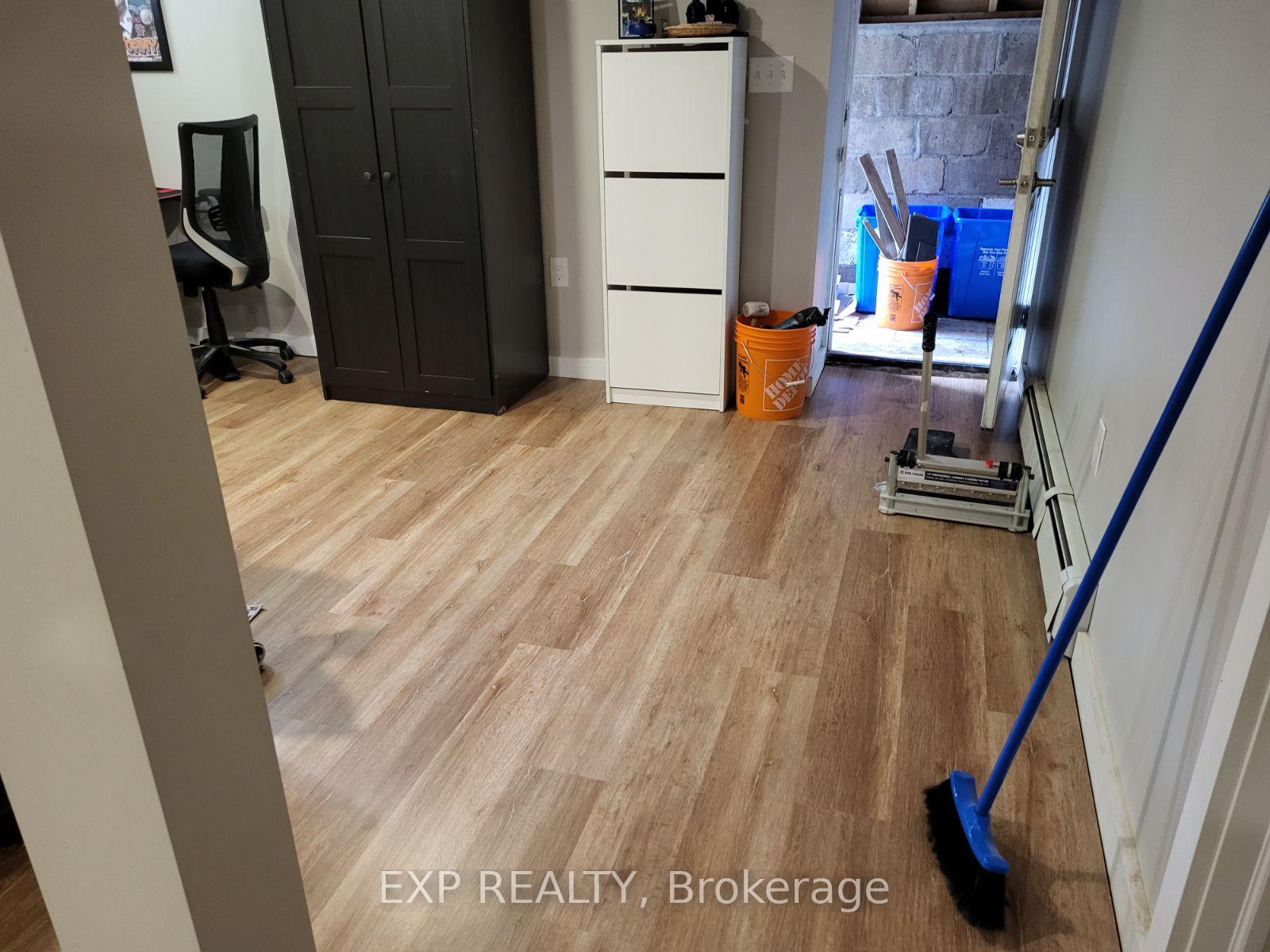 Photo 4 of Unit B, 58 Fairholt Road, Hamilton, Stripley — HOMEH