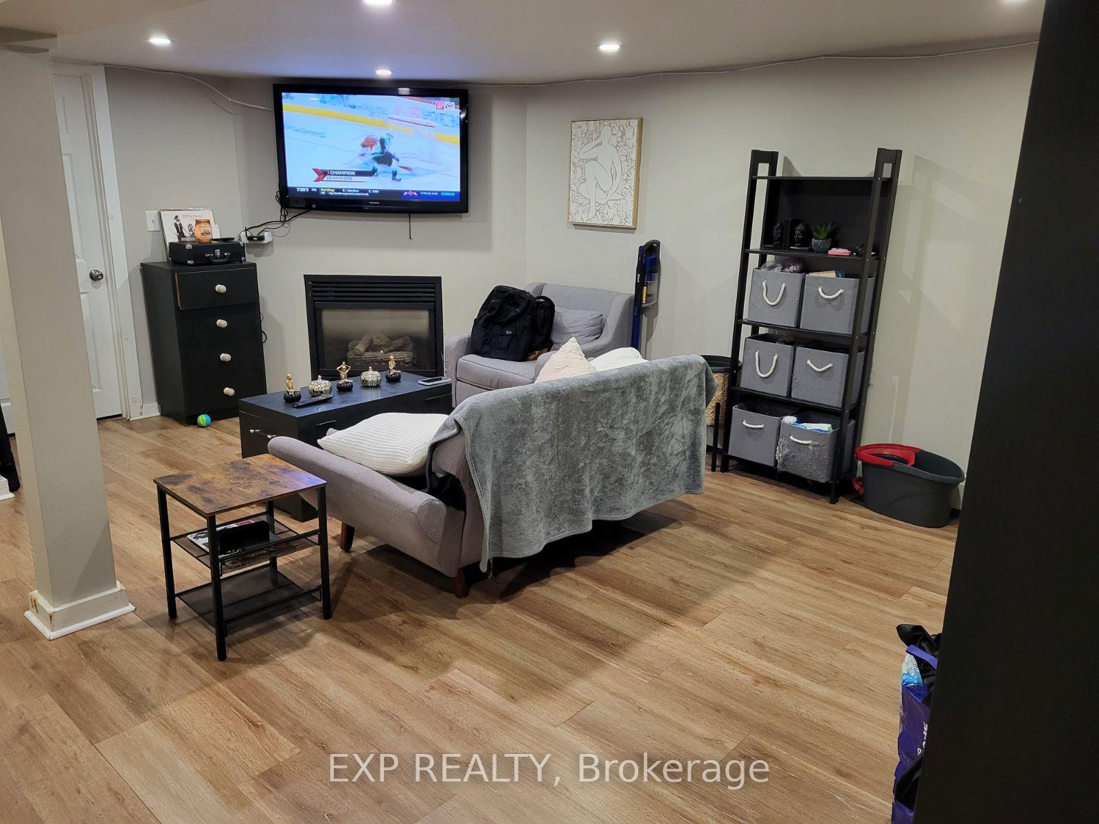 Photo 10 of Unit B, 58 Fairholt Road, Hamilton, Stripley — HOMEH