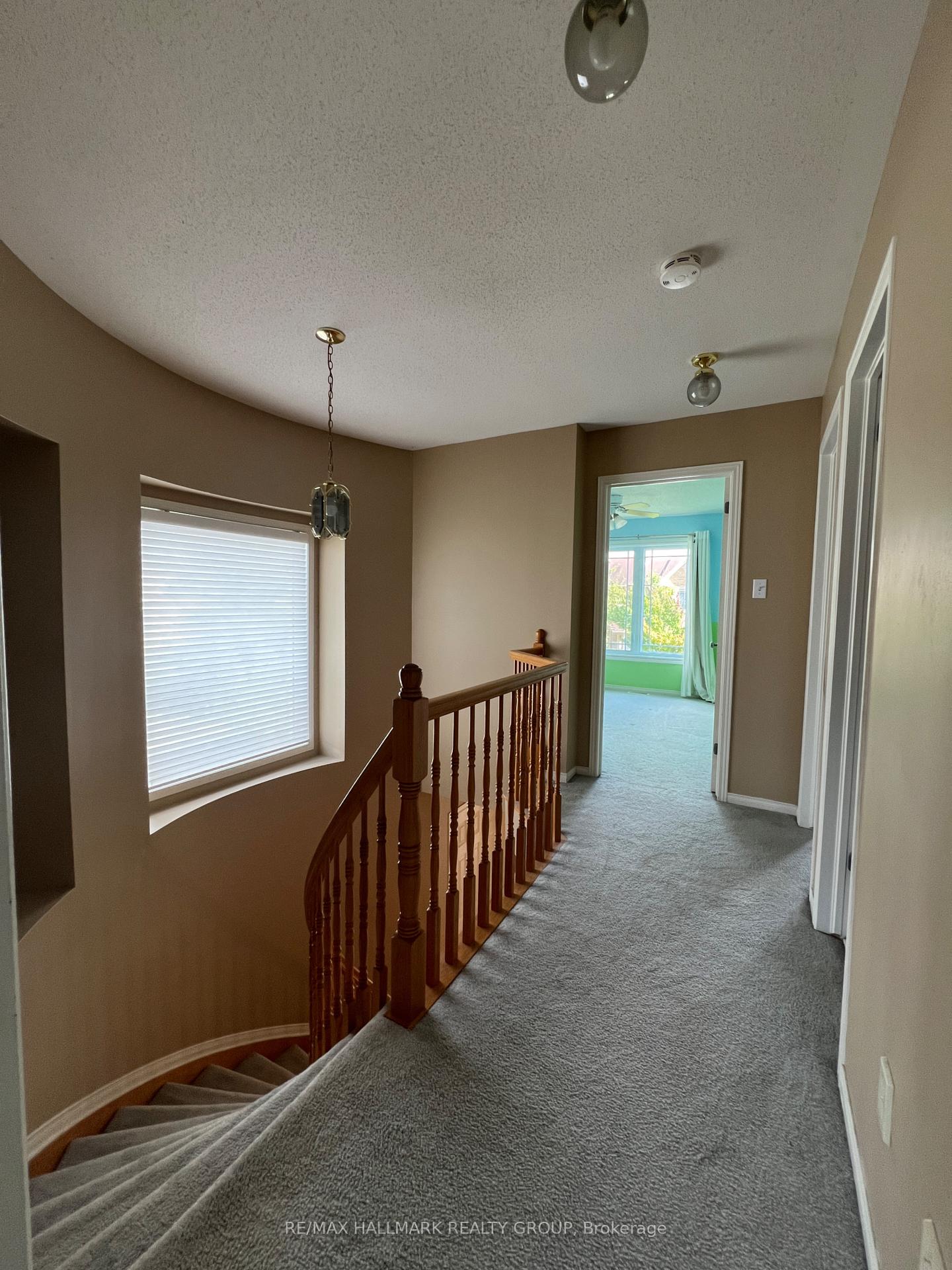 Photo 14 of 105 Mcbrien Street, Ottawa, Kanata - Morgan's Grant/South March — HOMEH